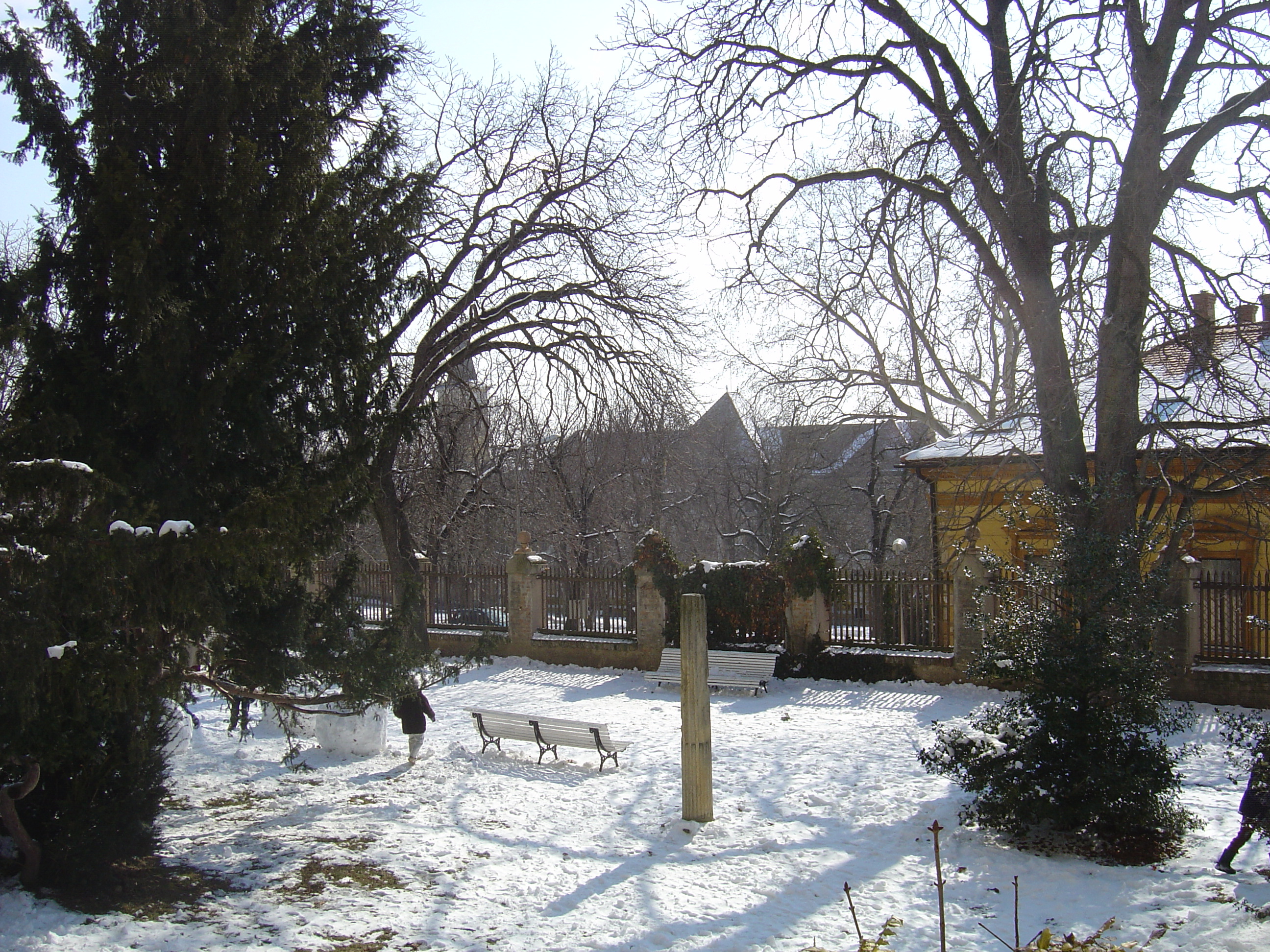 รูปถ่าย ฮังการี(Hungary) เปคส์(Pecs) 2005-03 13