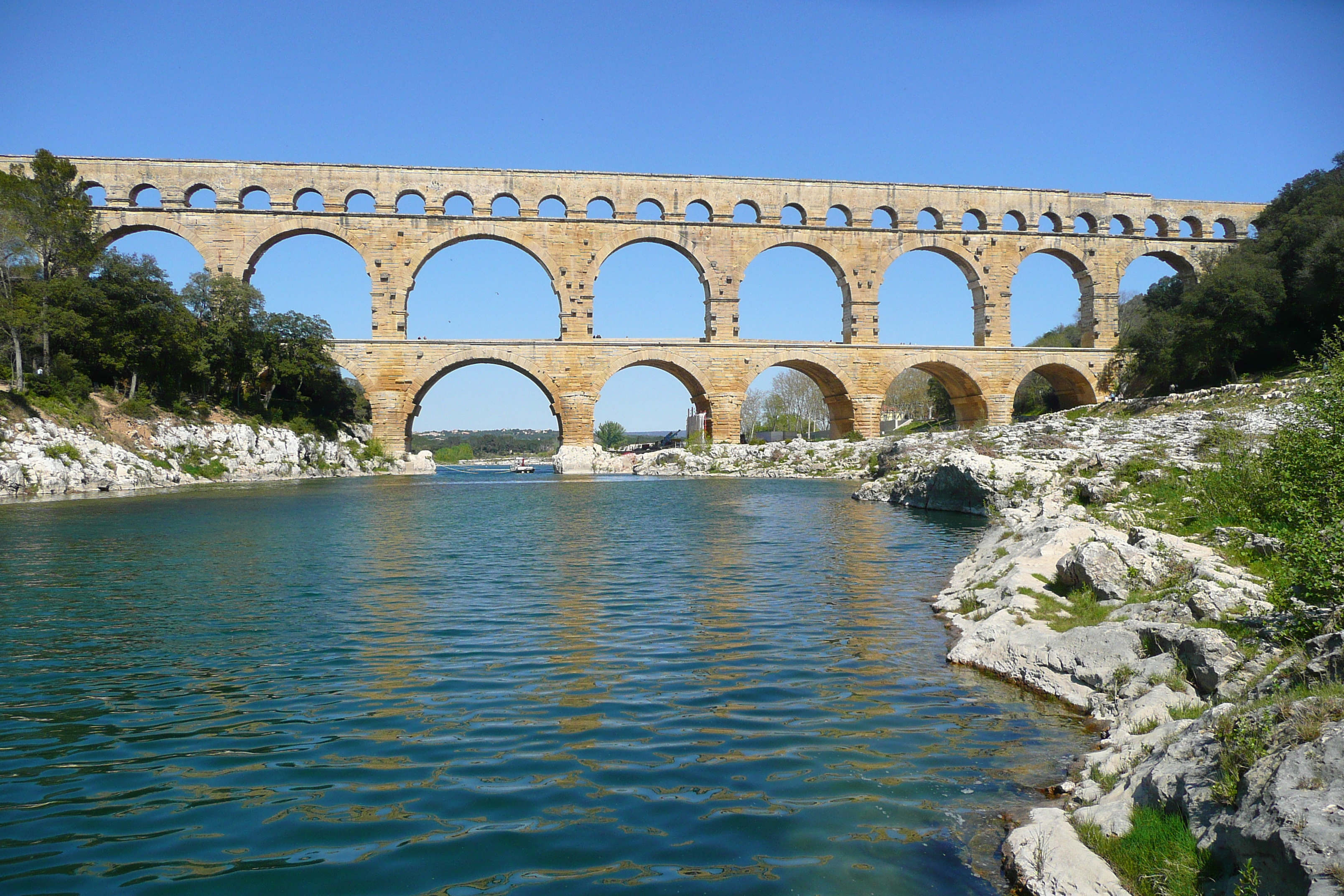 รูปถ่าย ฝรั่งเศส(France) สะพานปงดูการ์(Pont du Gard) 2008-04 53