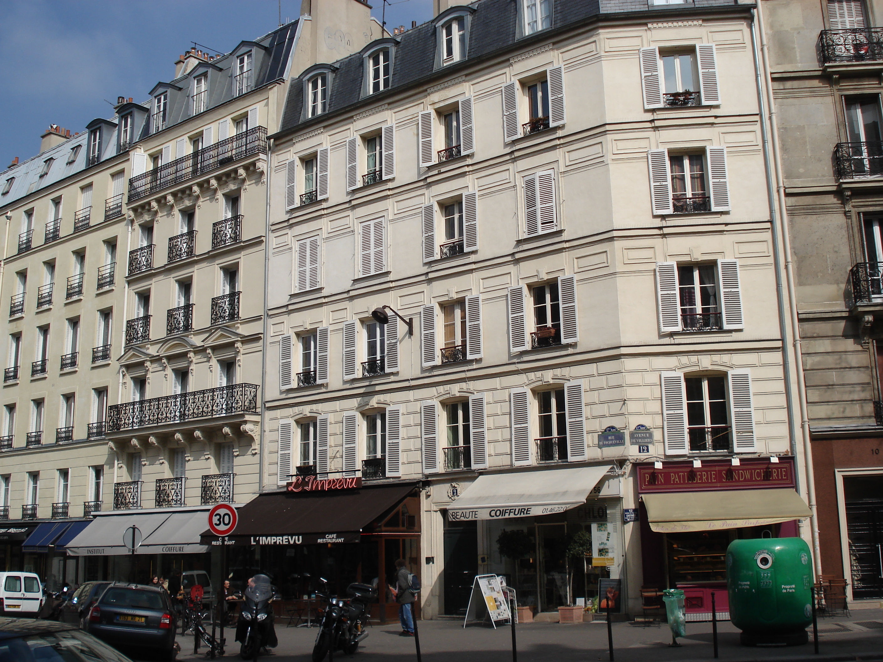 รูปถ่าย ฝรั่งเศส(France) ปารีส(Paris) คุ้มที่ 17 (17th Arrondissement) ถนนกูร์แซล(Boulevard de Courcelles) 2006-03 19
