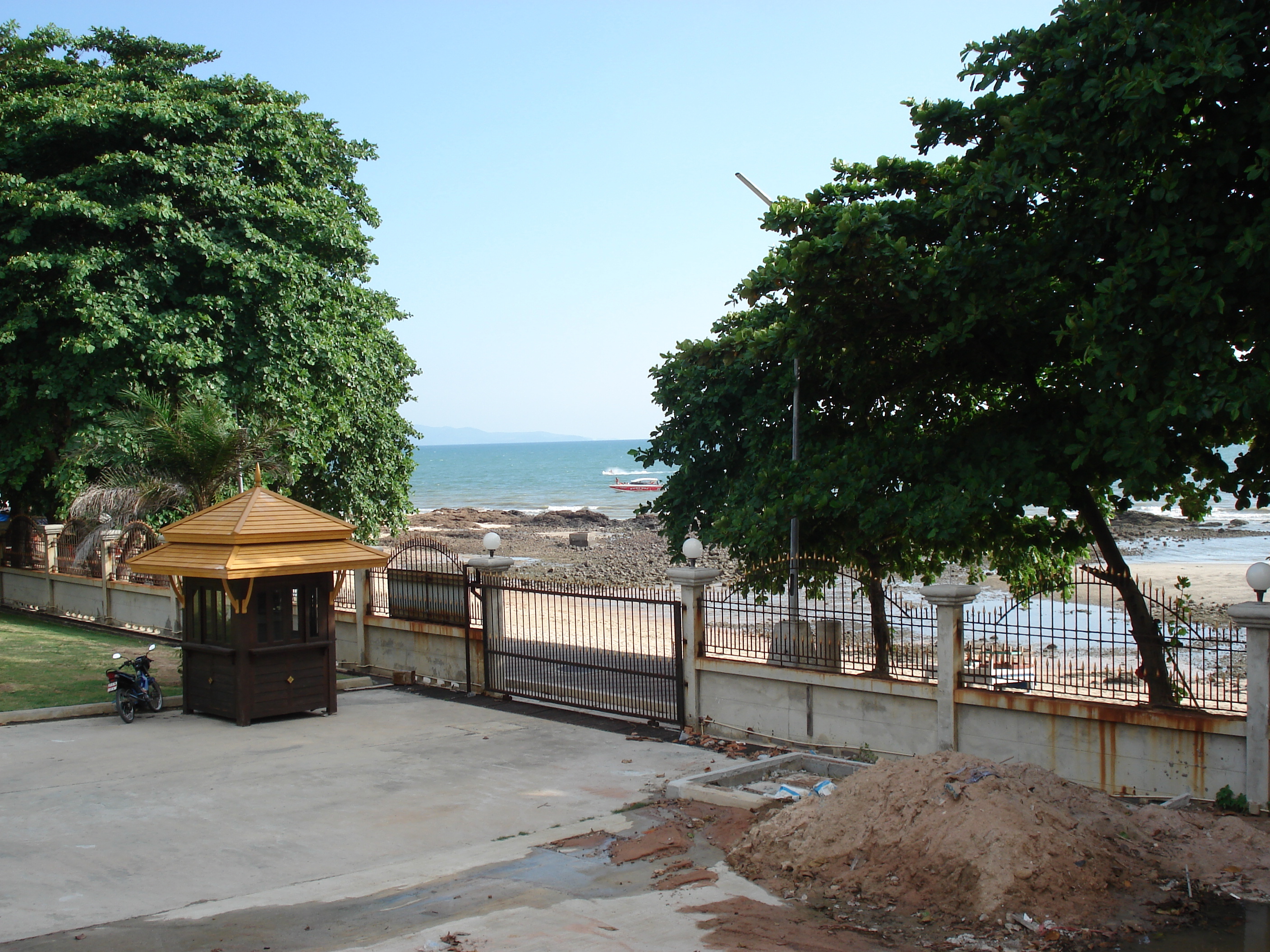 รูปถ่าย ไทย(Thailand) หาดจอมเทียน(Jomtien Beach) วิวทะเล โครงการ 3(Viewtalay project 3) 2006-04 7