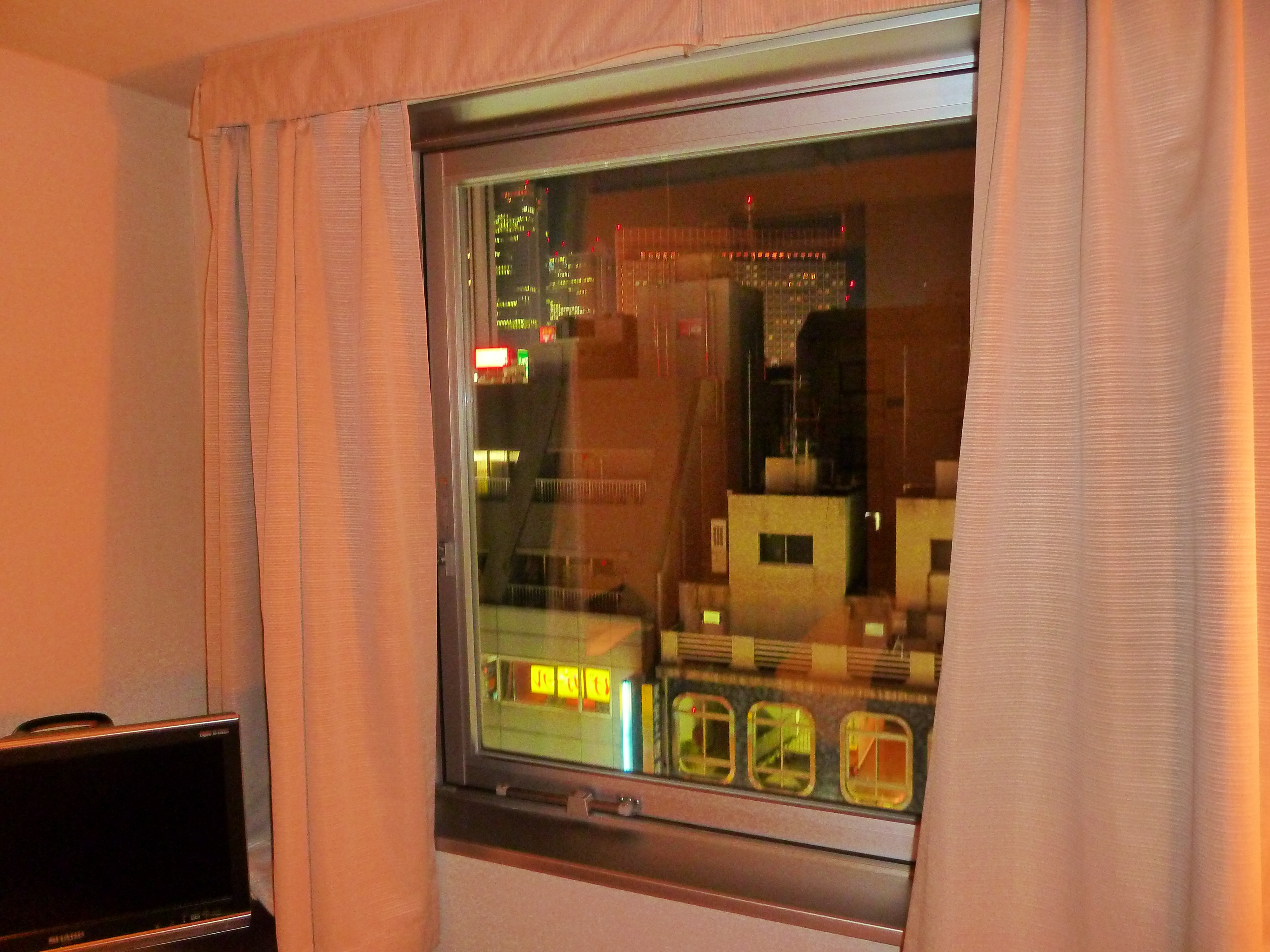 รูปถ่าย ญี่ปุ่น(Japan) โตเกียว(Tokyo) โรงแรมเบสต์เวสเทิร์นชินจูกุแอสตินา โตเกียว(Best Western Shinjuku Astina Hotel Tokyo) 2010-06 15