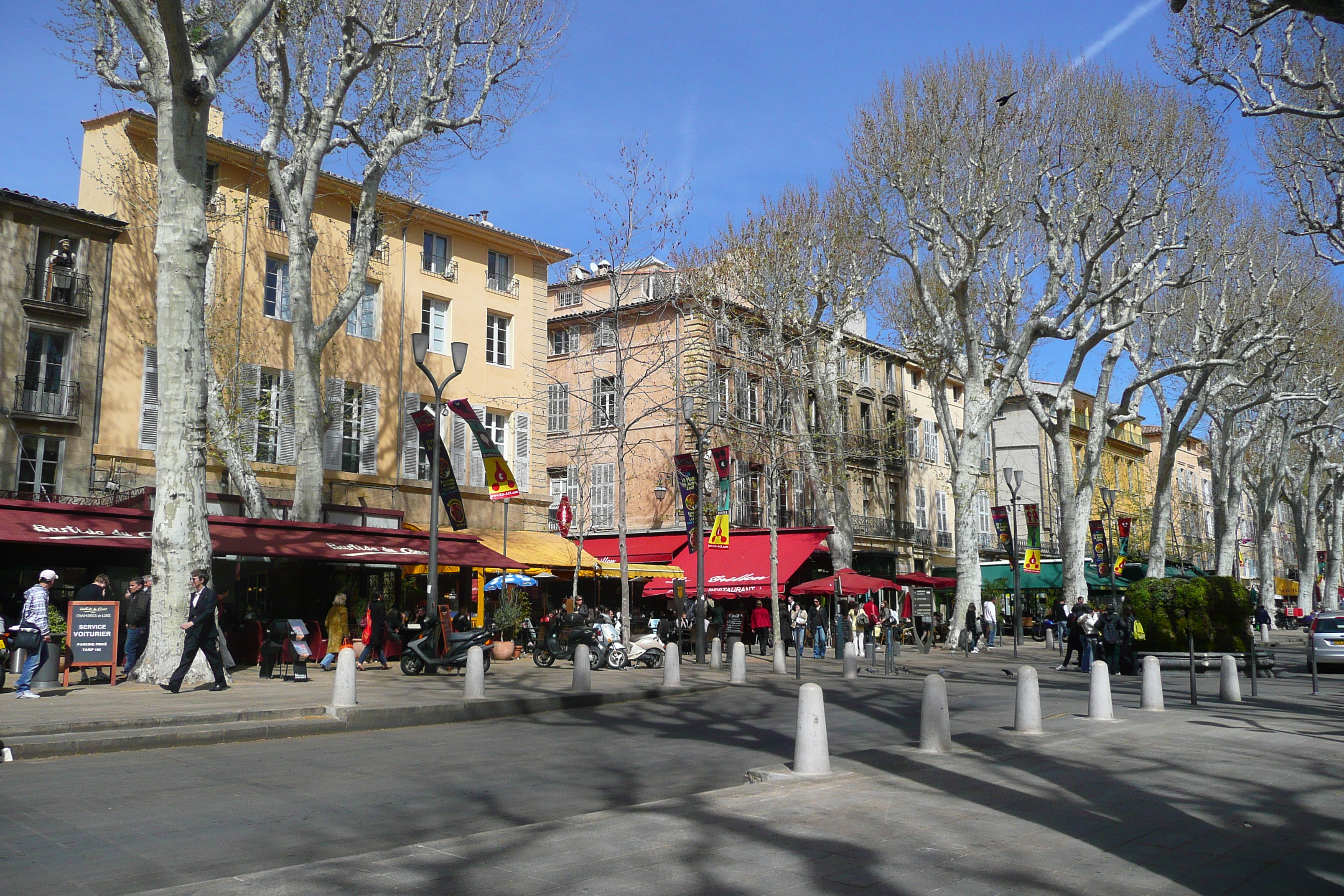 รูปถ่าย ฝรั่งเศส(France) แอ็กซ์-อ็อง-โพรว็องส์(Aix en Provence) ถนนมีราโบ(Cours Mirabeau) 2008-04 17