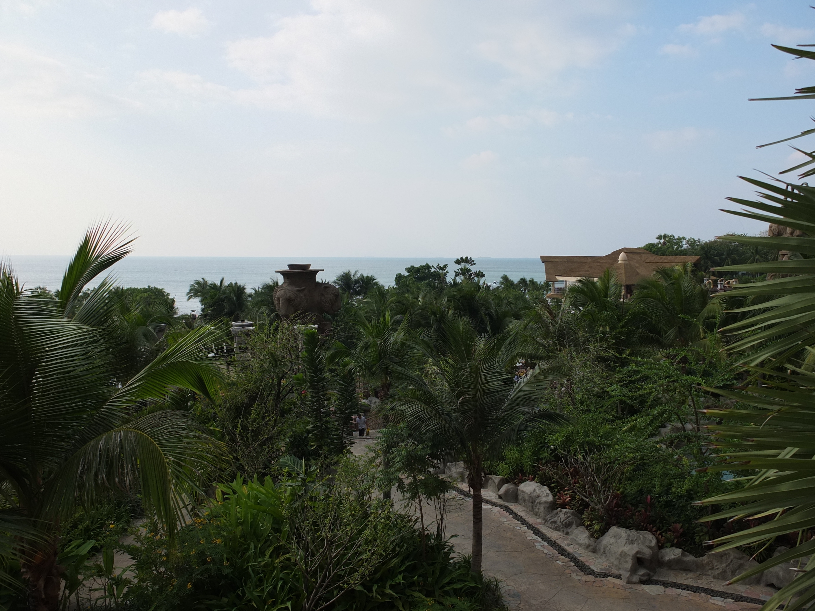 รูปถ่าย ไทย(Thailand) พัทยา(Pattaya) โรงแรมเซ็นทารา(Centara Hotel) 2011-12 76