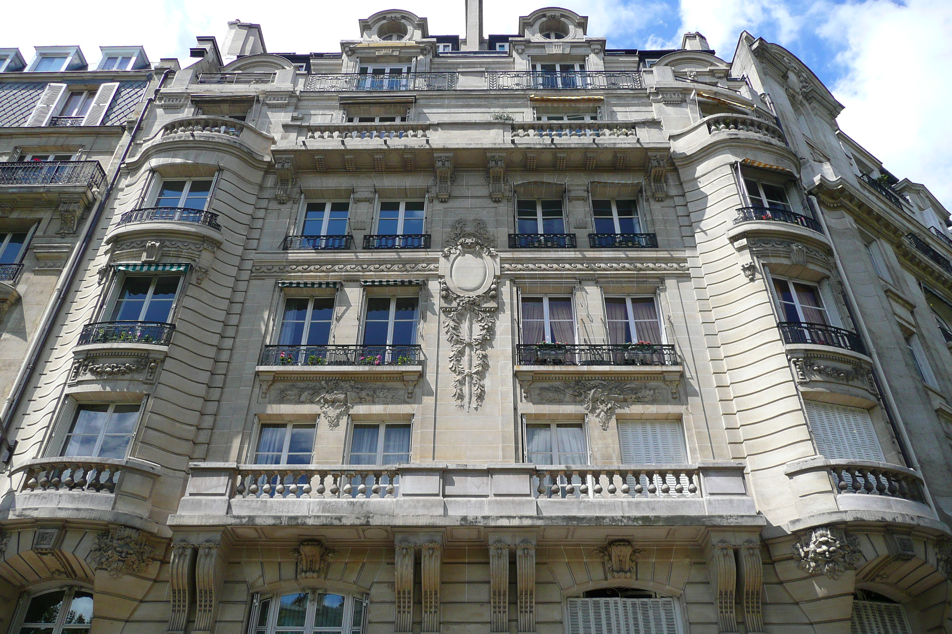 รูปถ่าย ฝรั่งเศส(France) ปารีส(Paris) ถนนนีเยล(Avenue Niel) 2007-06 85