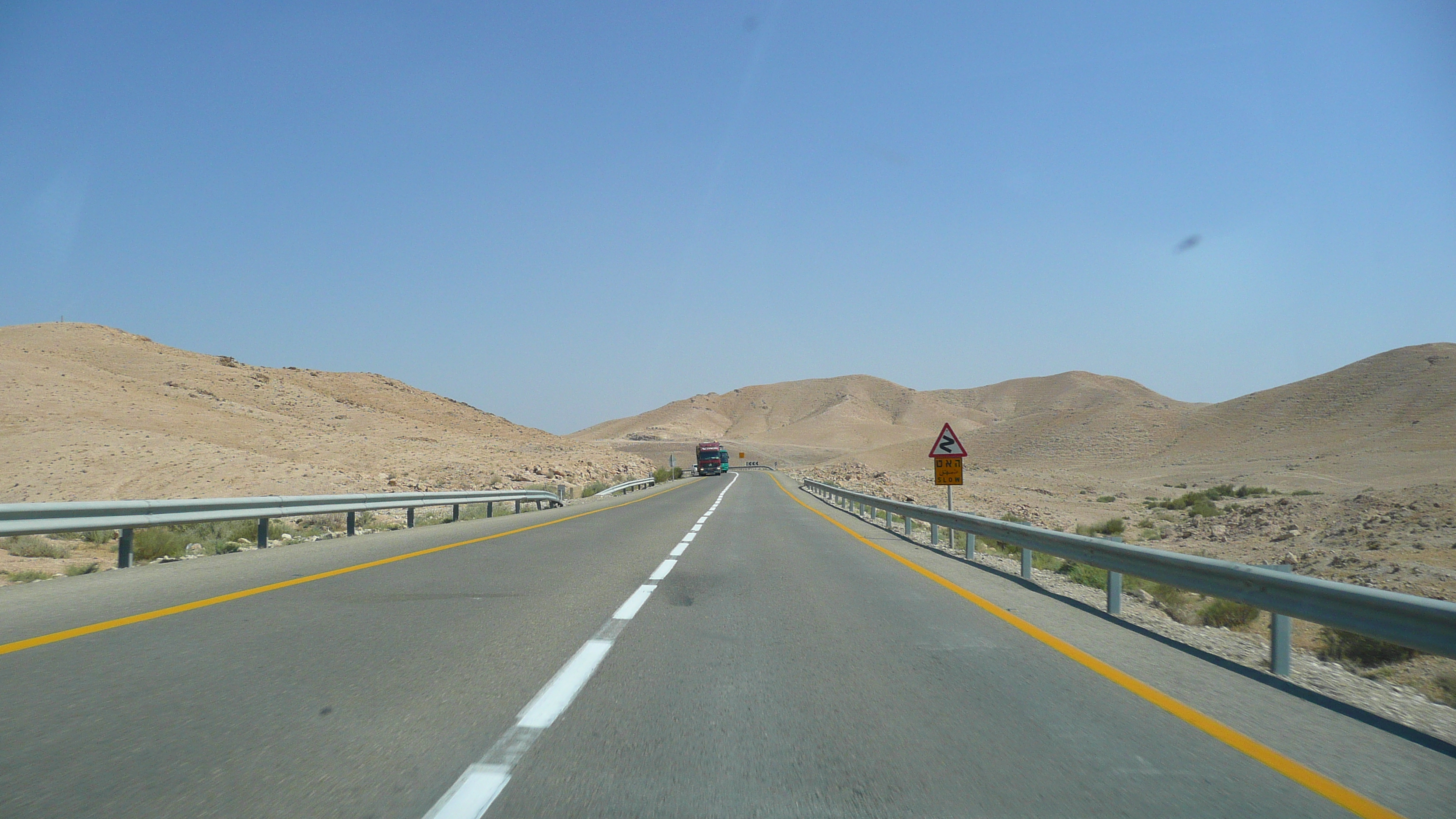รูปถ่าย อิสราเอล(Israel) ถนนจากอาราดไปทะเลเดดซี(Arad to Dead Sea road) 2007-06 10
