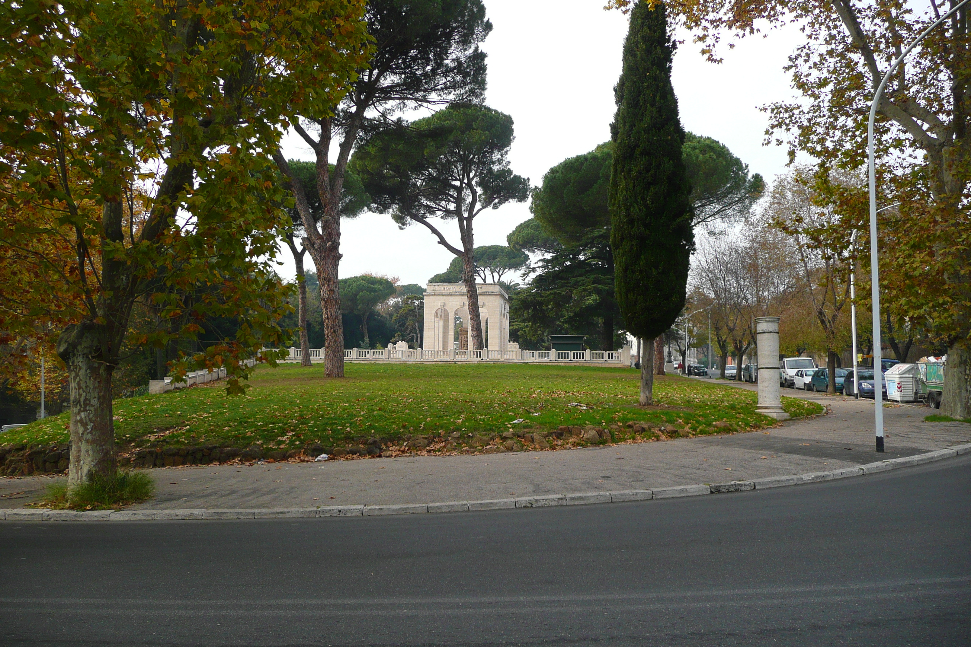 รูปถ่าย อิตาลี(Italy) โรม(Rome) ถนนการีบัลดี(Via Garibaldi) 2007-11 68