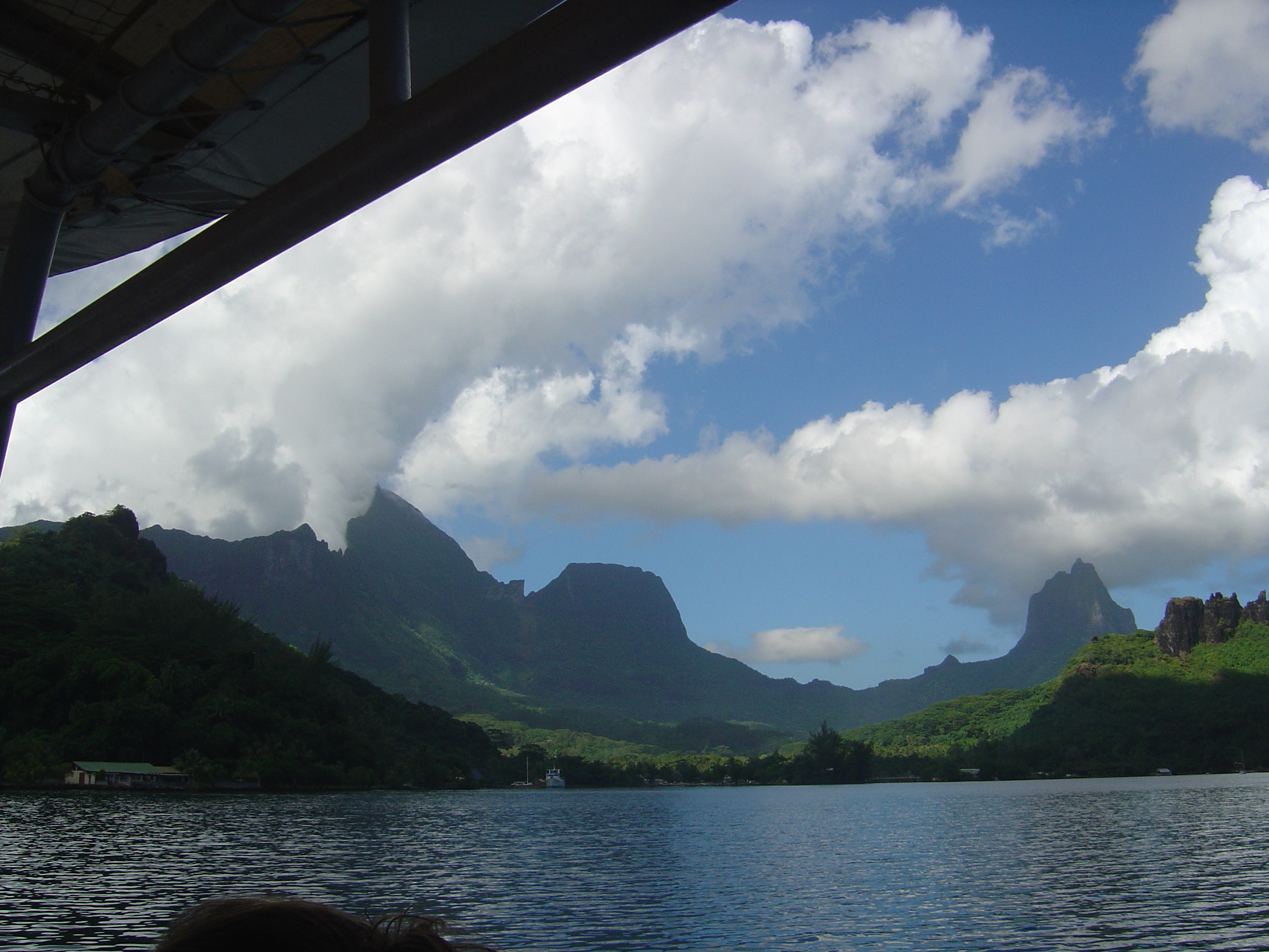 รูปถ่าย เฟรนช์โพลี่นีเซีย(Polynesia) มูเรีย(Moorea) 2006-04 128