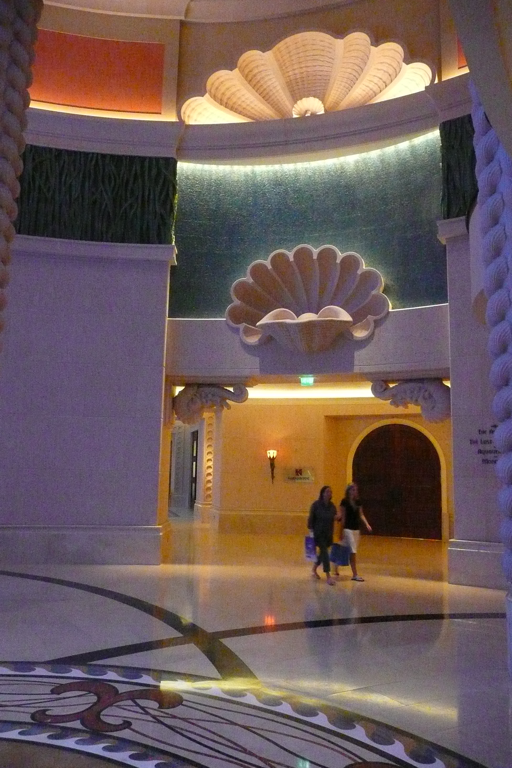 รูปถ่าย สหรัฐอาหรับเอมิเรตส์(United Arab Emirates) ดูไบ(Dubai) สวนน้ำอควาเวนเจอร์ ดูไบ(Dubai Aquaventure) 2009-01 62
