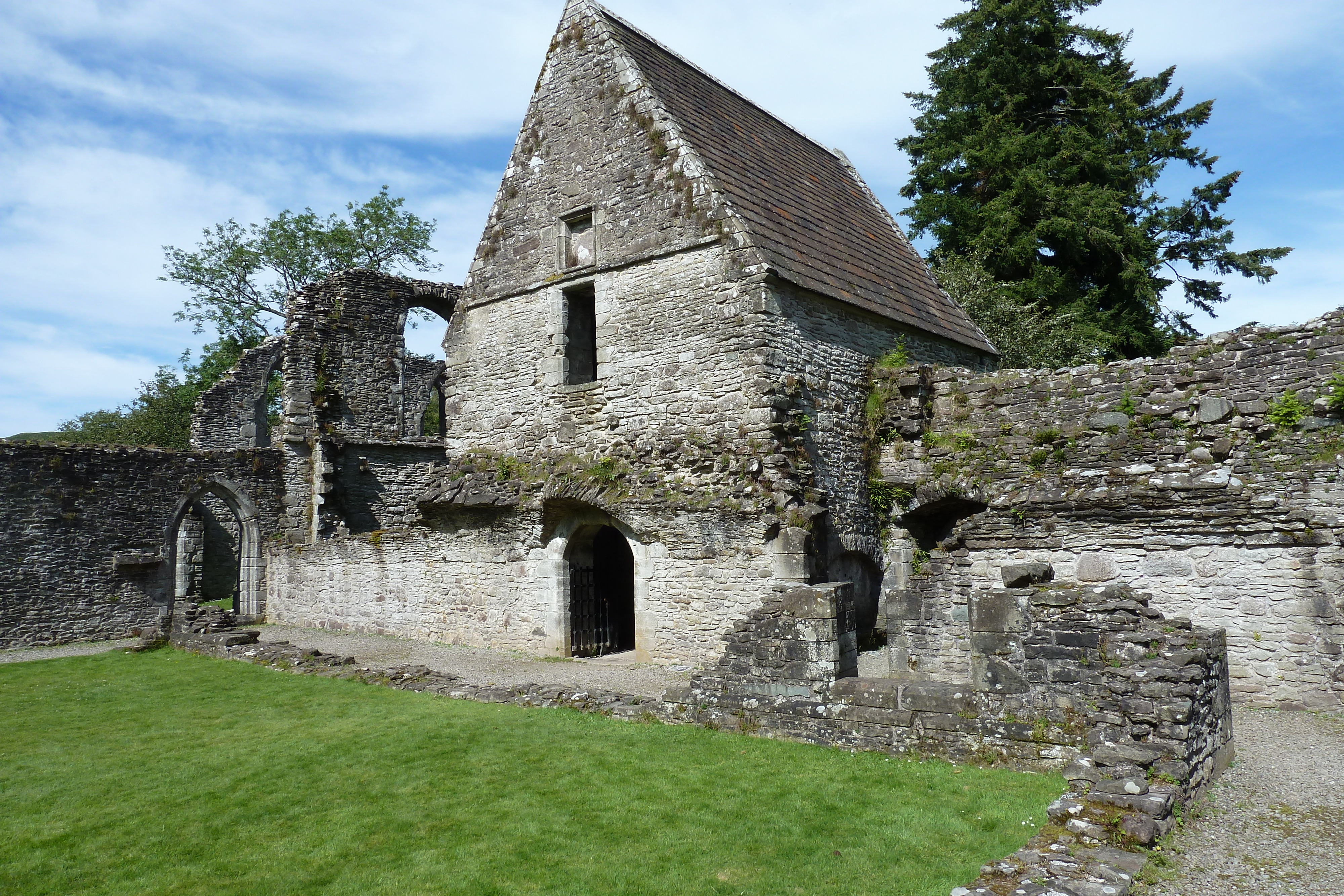 รูปถ่าย อังกฤษ(United Kingdom) สกอตแลนด์(Scotland) อารามอินช์มาโฮม(Inchmahome Priory) 2011-07 53
