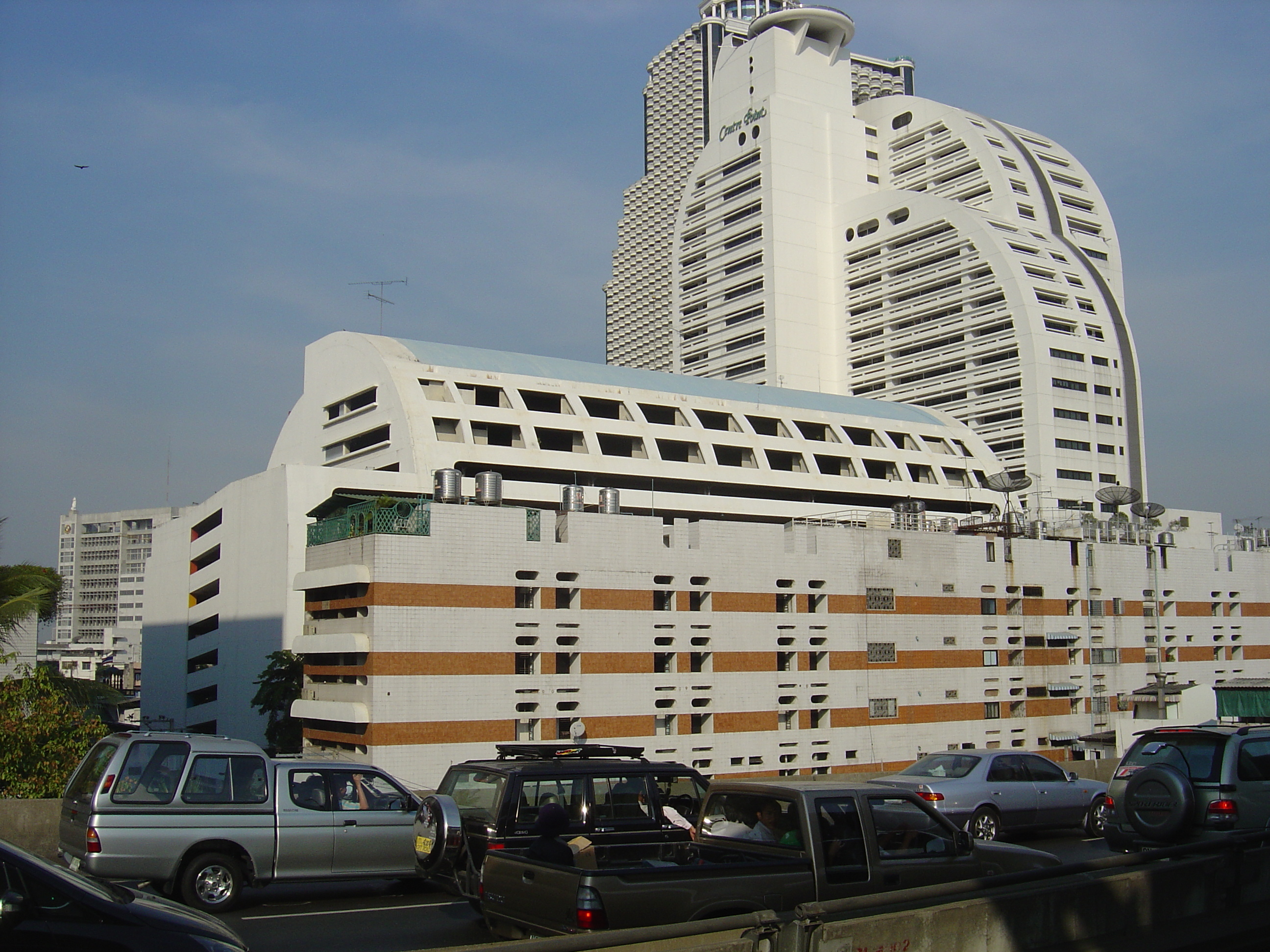 รูปถ่าย ไทย(Thailand) กรุงเทพมหานคร(Bangkok) รถไฟฟ้า(Sky Train) 2004-12 71