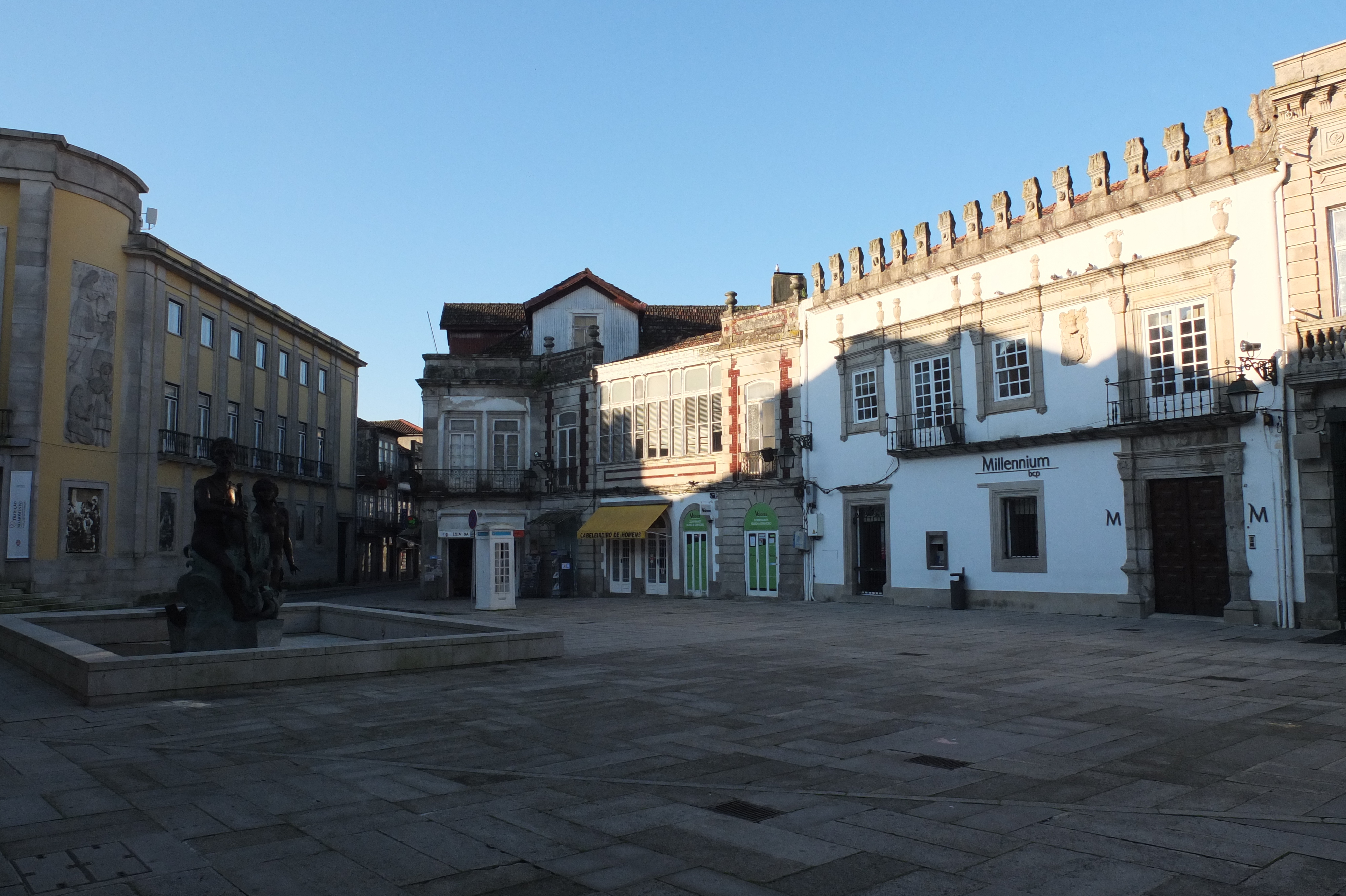 รูปถ่าย โปรตุเกส(Portugal) วีอานาดูกัชเตลู(Viana do Castelo) 2013-01 46