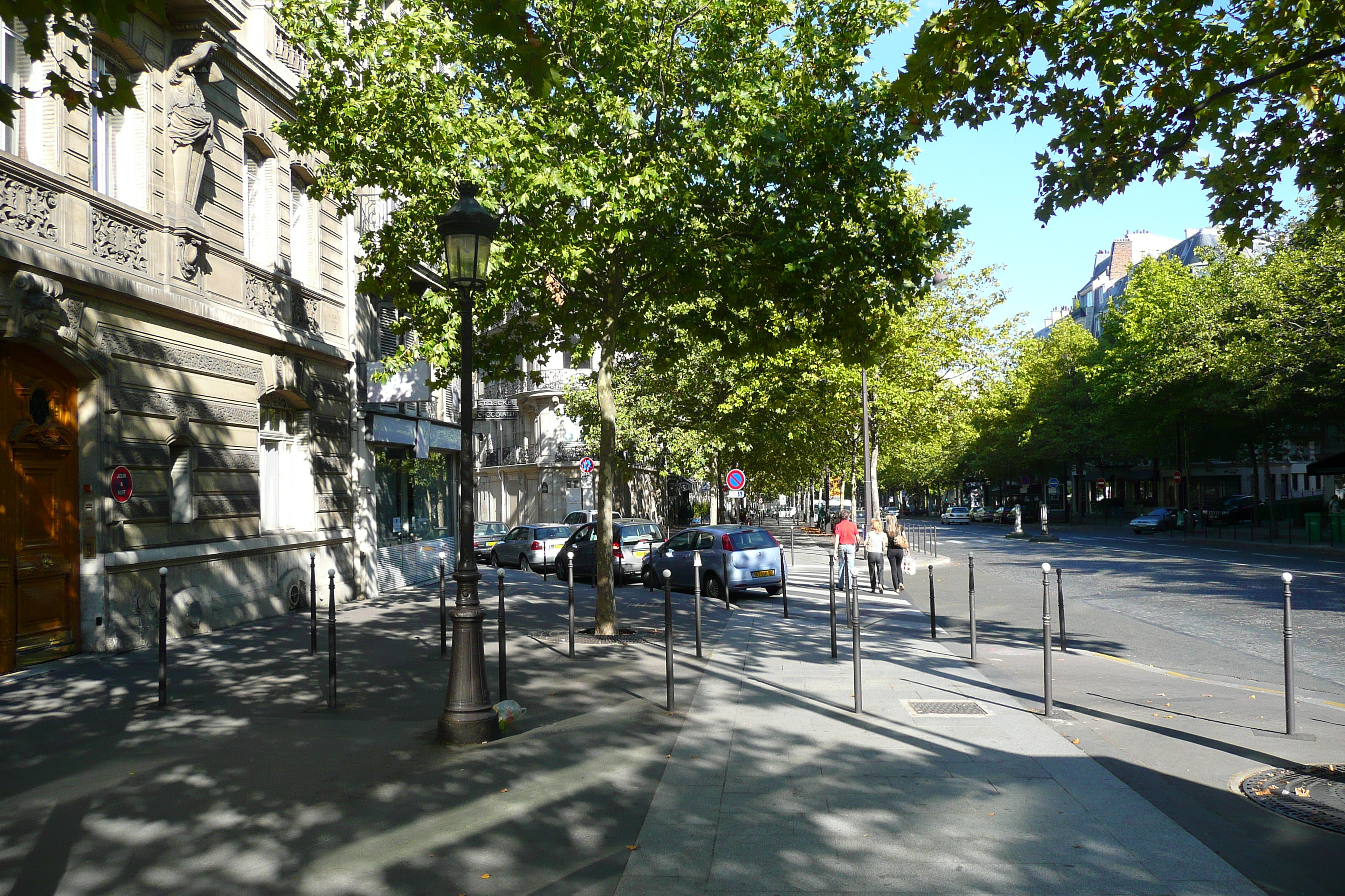 รูปถ่าย ฝรั่งเศส(France) ปารีส(Paris) ถนนฟรีดลันด์(Avenue de Friedland) 2007-09 106