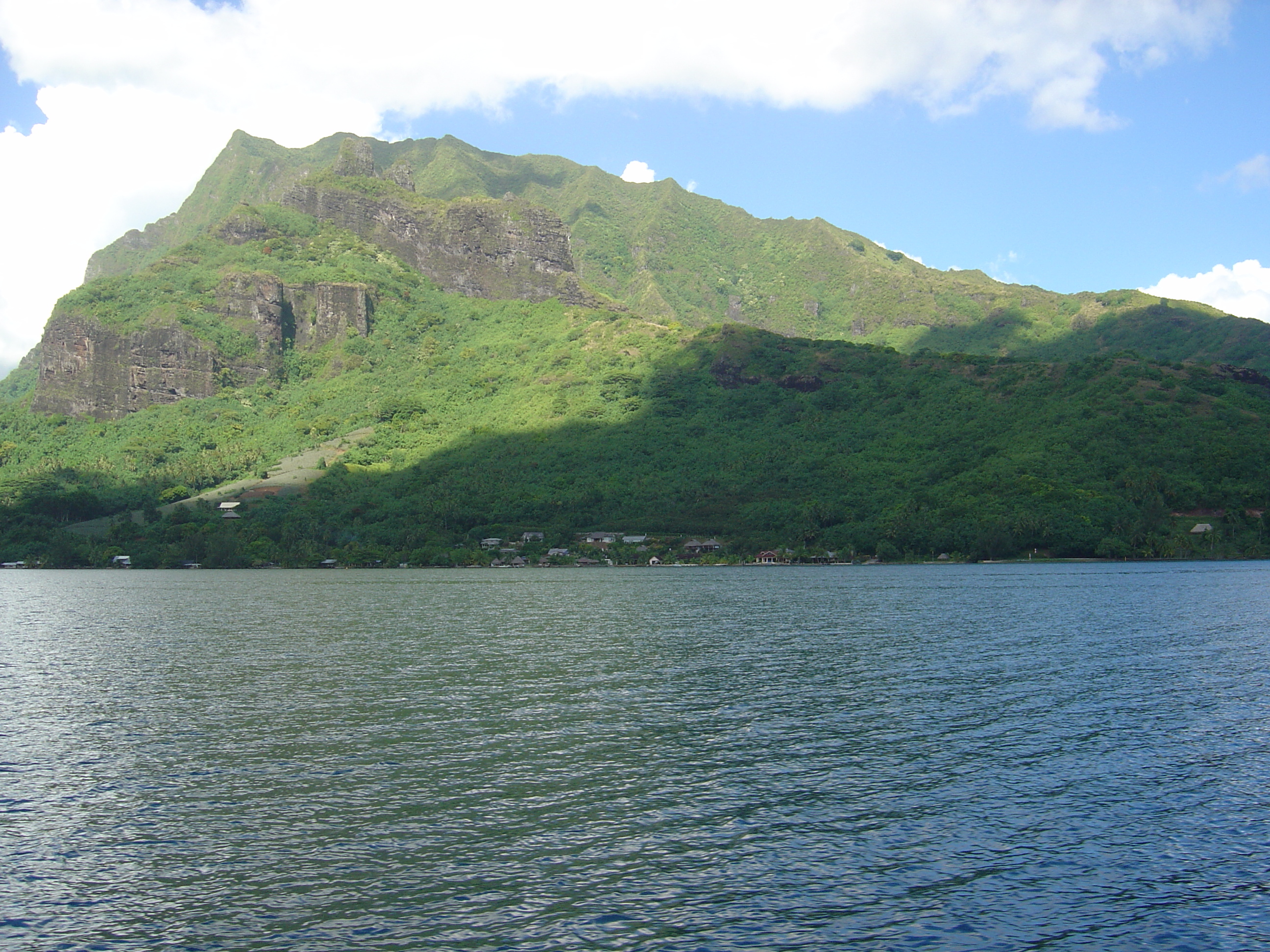 รูปถ่าย เฟรนช์โพลี่นีเซีย(Polynesia) มูเรีย(Moorea) 2006-04 69