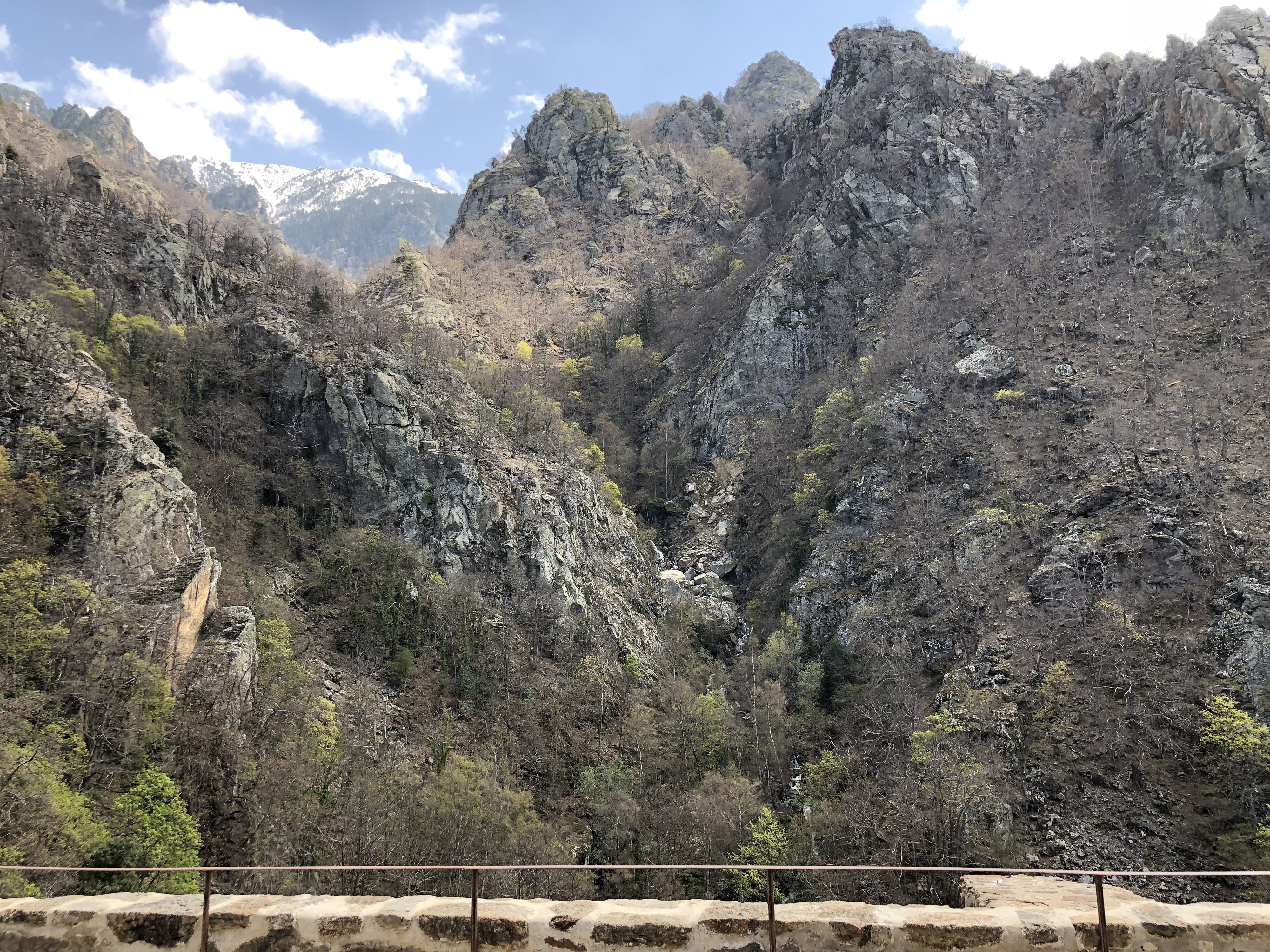 รูปถ่าย ฝรั่งเศส(France) แอบบีแซ็งมาร์แต็งดูกานีกู(Abbaye Saint Martin du Canigou) 2018-04 65