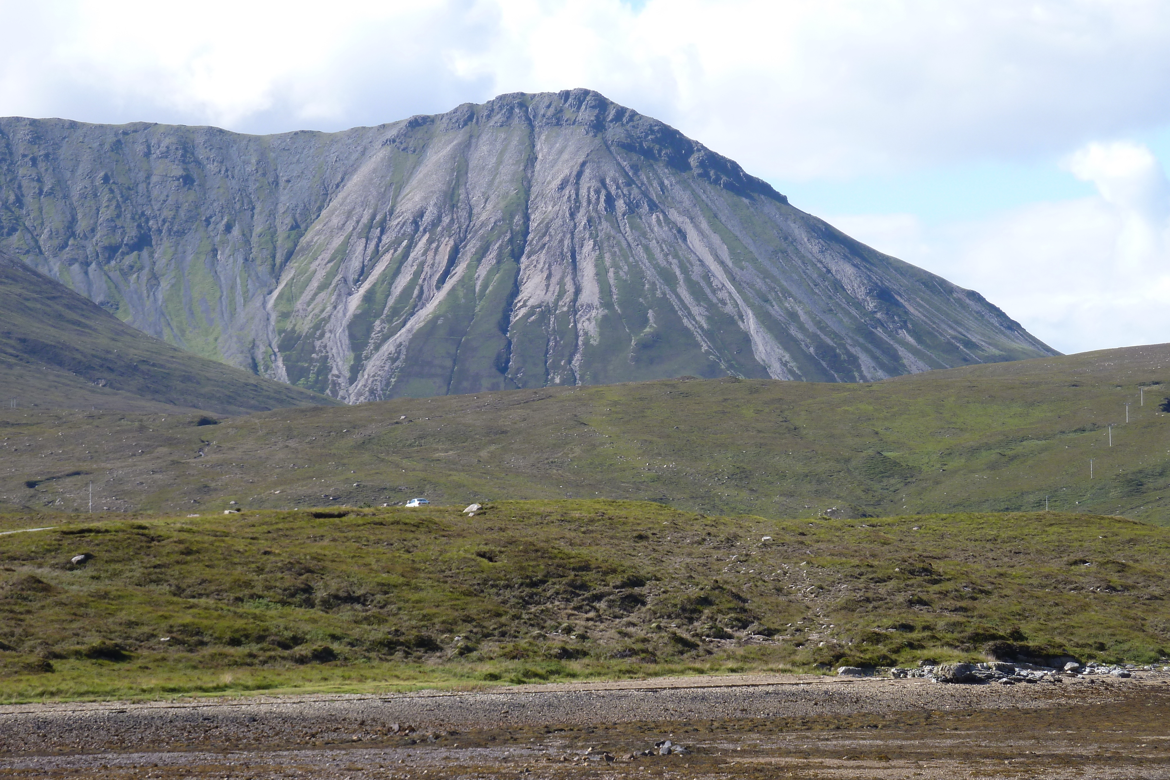 รูปถ่าย อังกฤษ(United Kingdom) เกาะสกาย(Skye) เทือกเขาคูลิน(The Cuillin) 2011-07 115