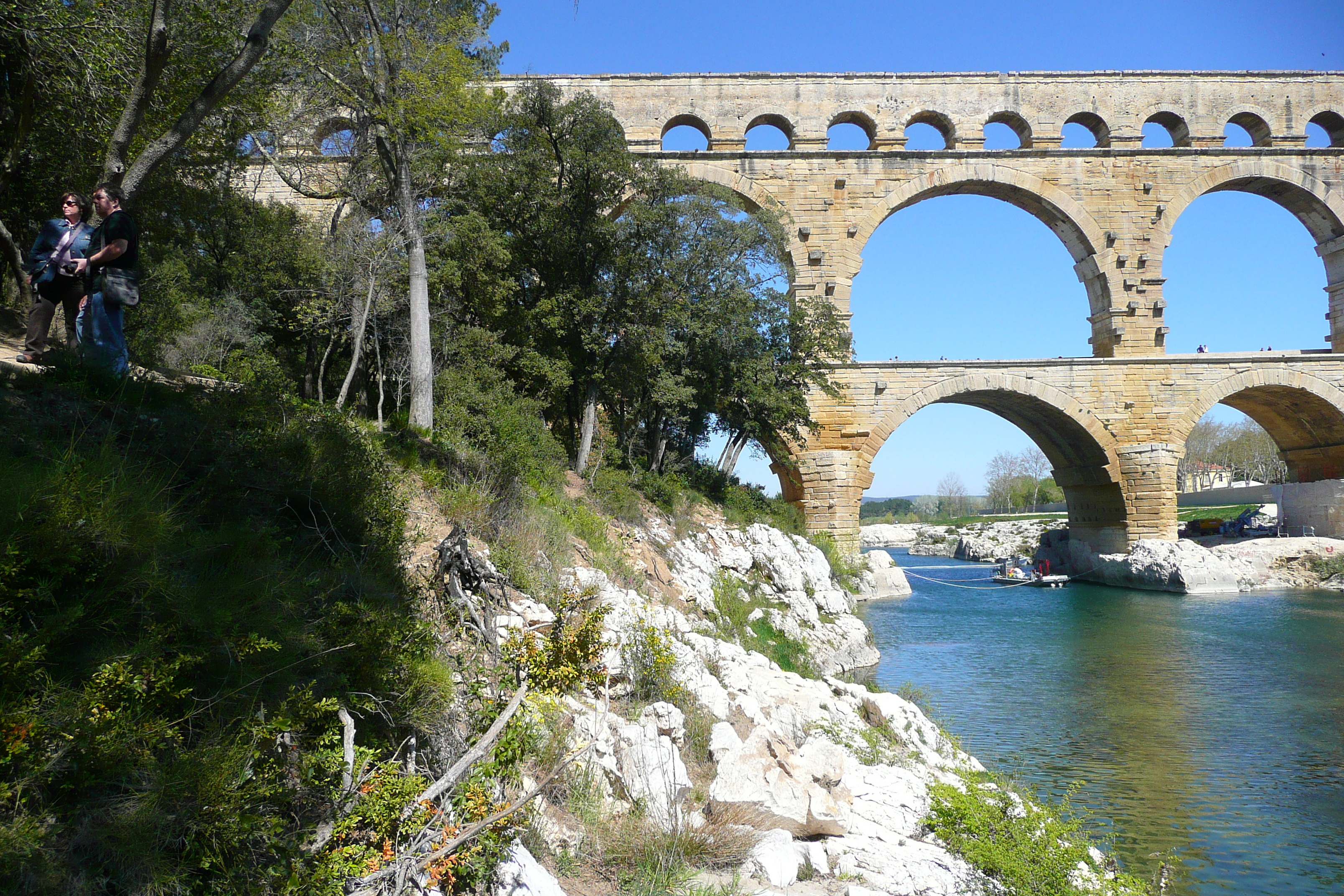 รูปถ่าย ฝรั่งเศส(France) สะพานปงดูการ์(Pont du Gard) 2008-04 3