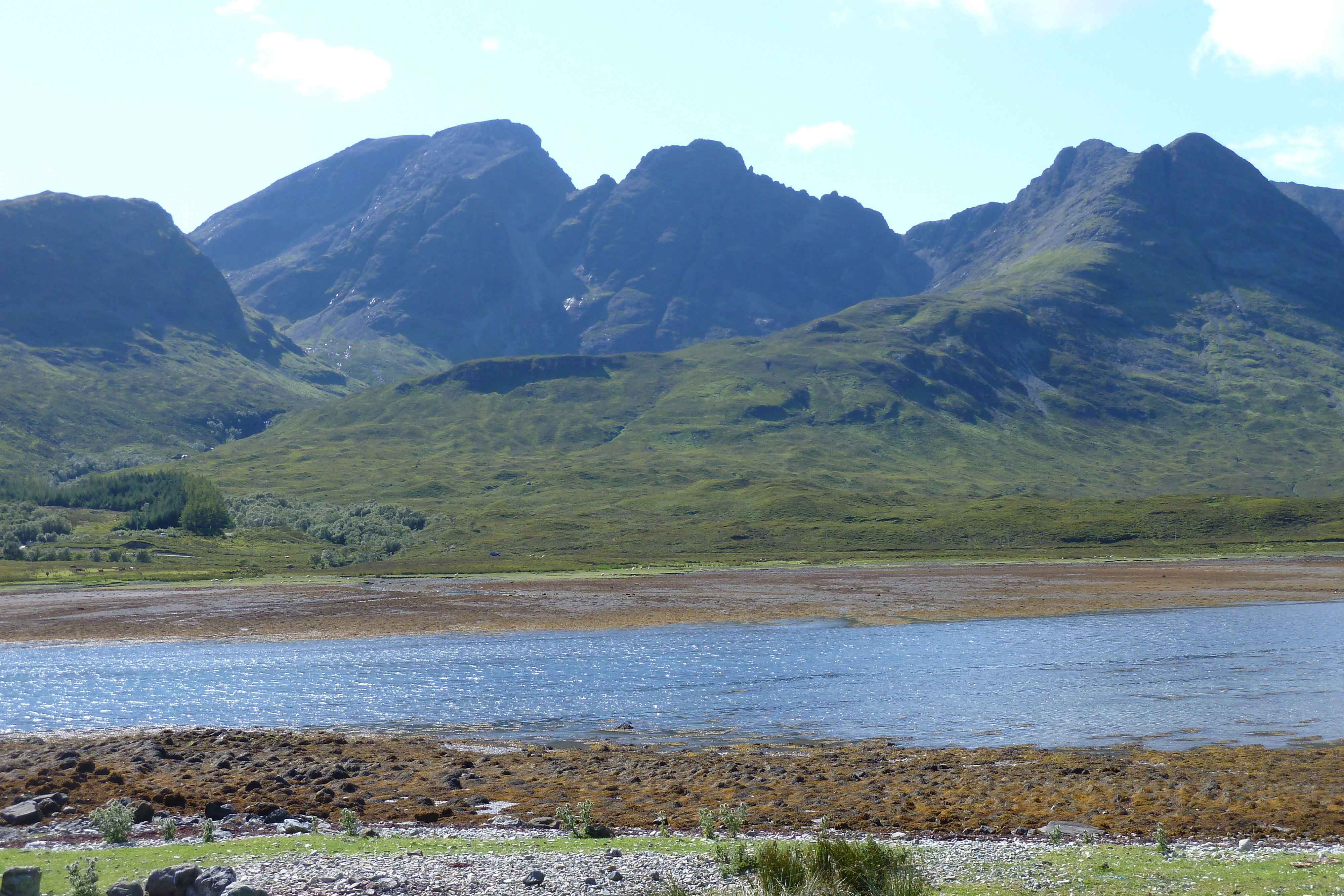 รูปถ่าย อังกฤษ(United Kingdom) เกาะสกาย(Skye) เทือกเขาคูลิน(The Cuillin) 2011-07 127