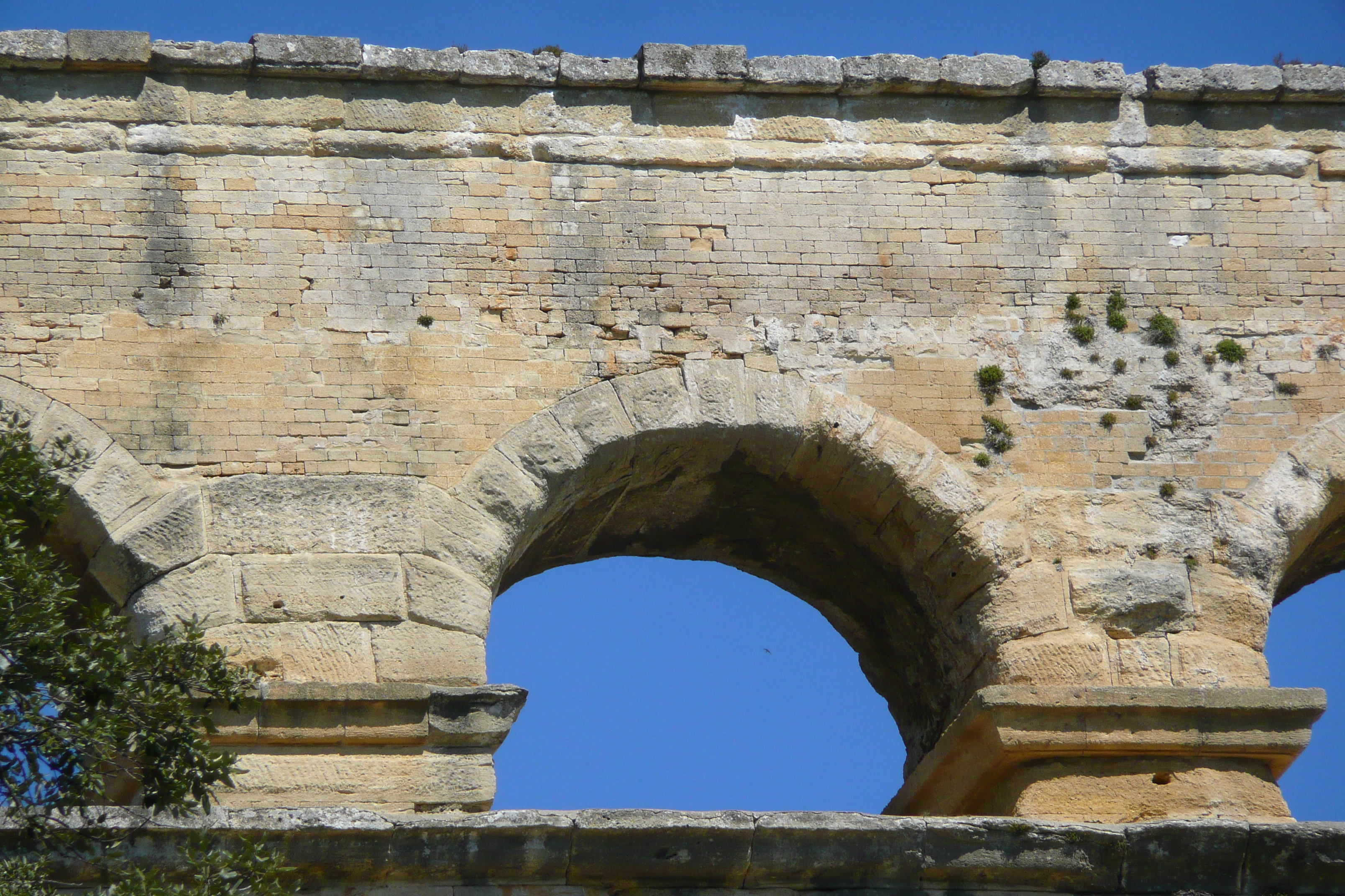 รูปถ่าย ฝรั่งเศส(France) สะพานปงดูการ์(Pont du Gard) 2008-04 6