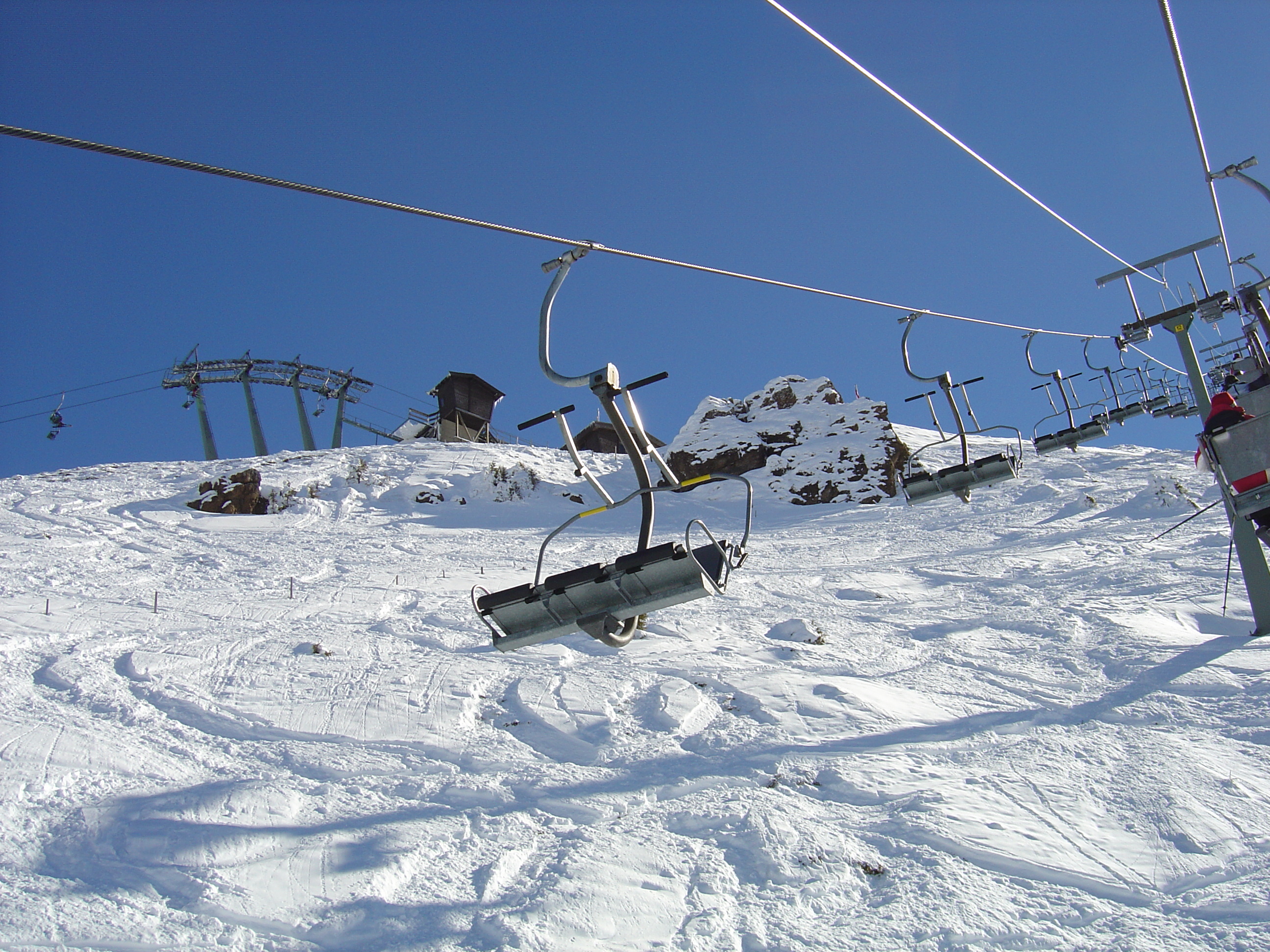 รูปถ่าย ออสเตรีย(Austria) คิทซ์บูเฮล(Kitzbuhel) สกี(Ski) 2005-03 152