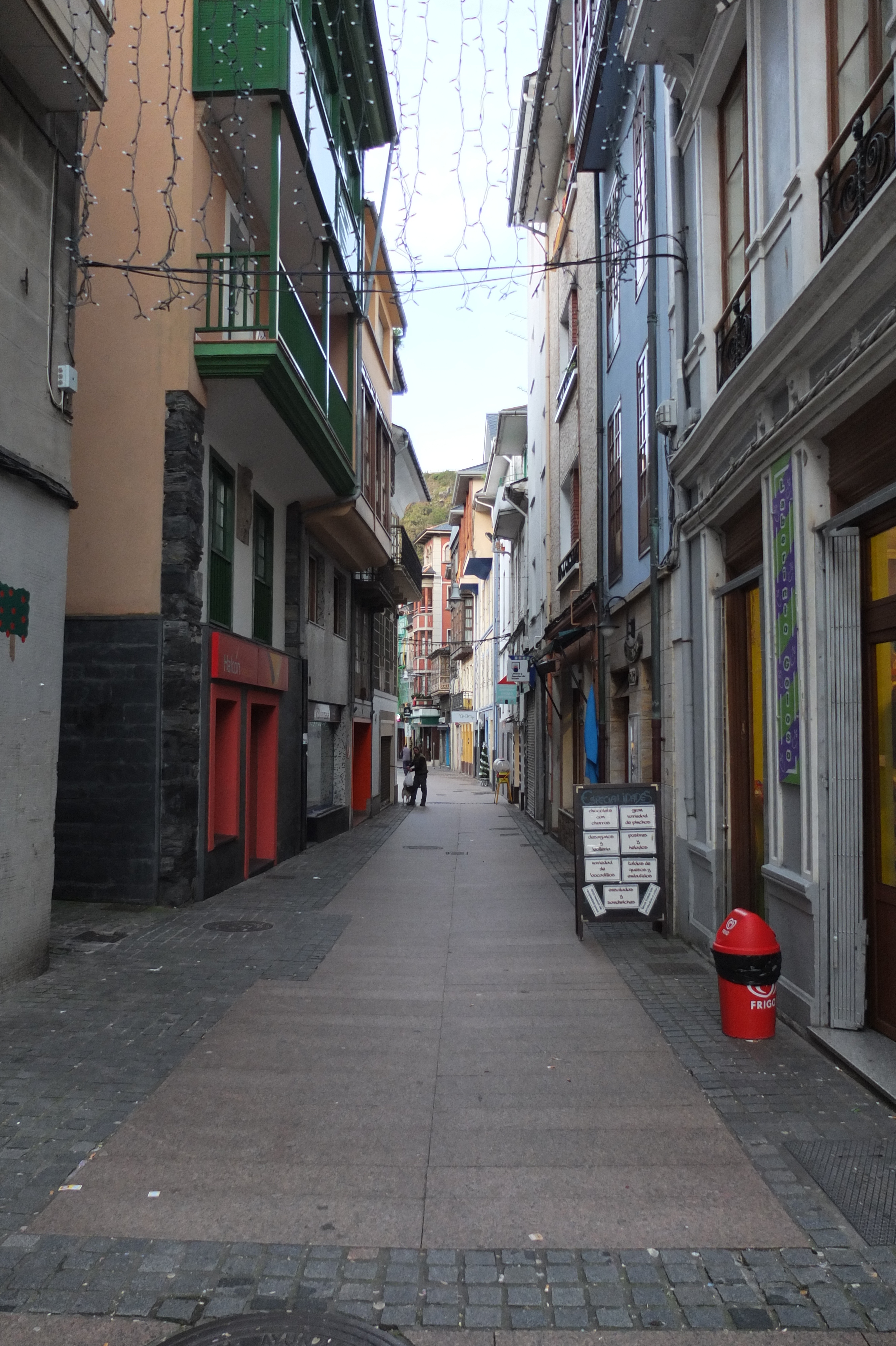 รูปถ่าย สเปน(Spain) ลูอาร์กา(Luarca) 2013-01 51