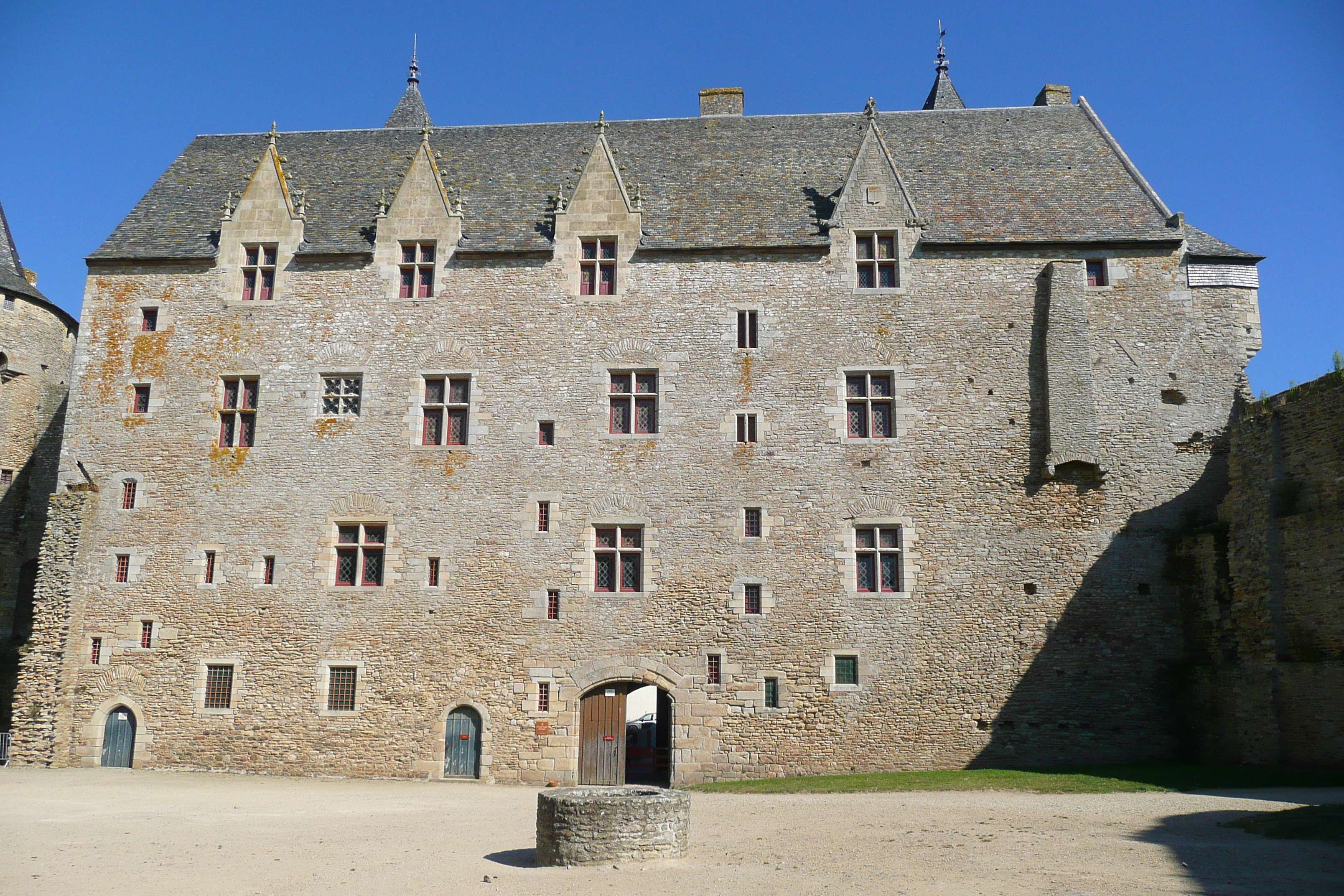 รูปถ่าย ฝรั่งเศส(France) ซืสซีนีโอ(Suscinio) ปราสาทซูซีนีโอ(Suscinio Castle) 2007-09 112