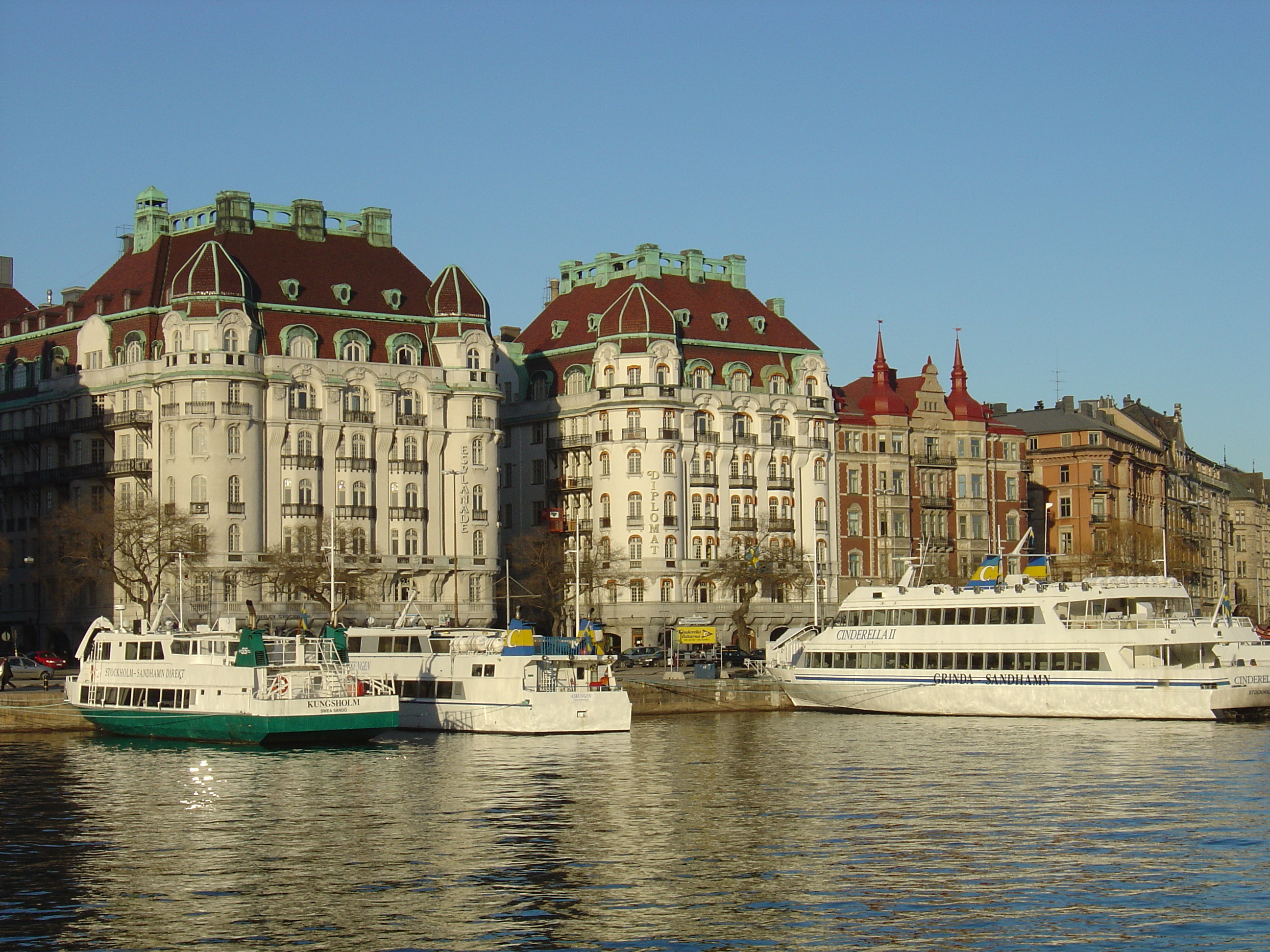 รูปถ่าย สวีเดน(Sweden) สตอกโฮล์ม(Stockholm) 2004-04 3