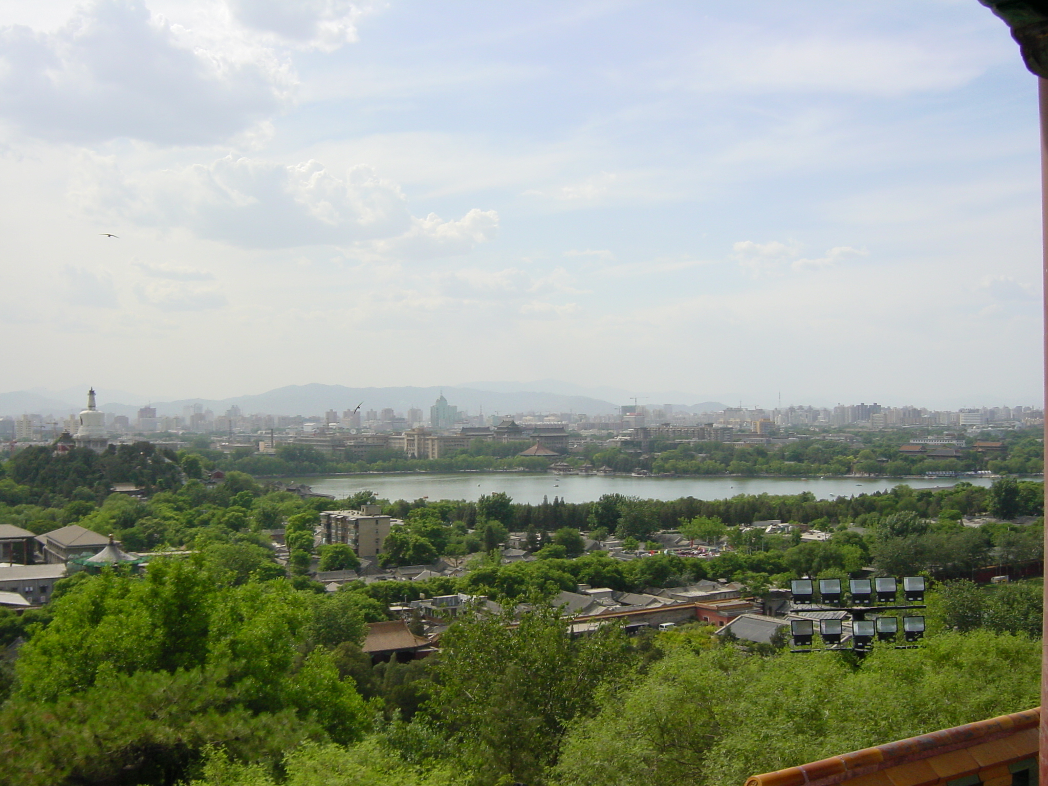 รูปถ่าย จีน(China) ปักกิ่ง(Beijing) สวนสาธารณะจิ่งซาน(Beihai Park) 2002-05 12