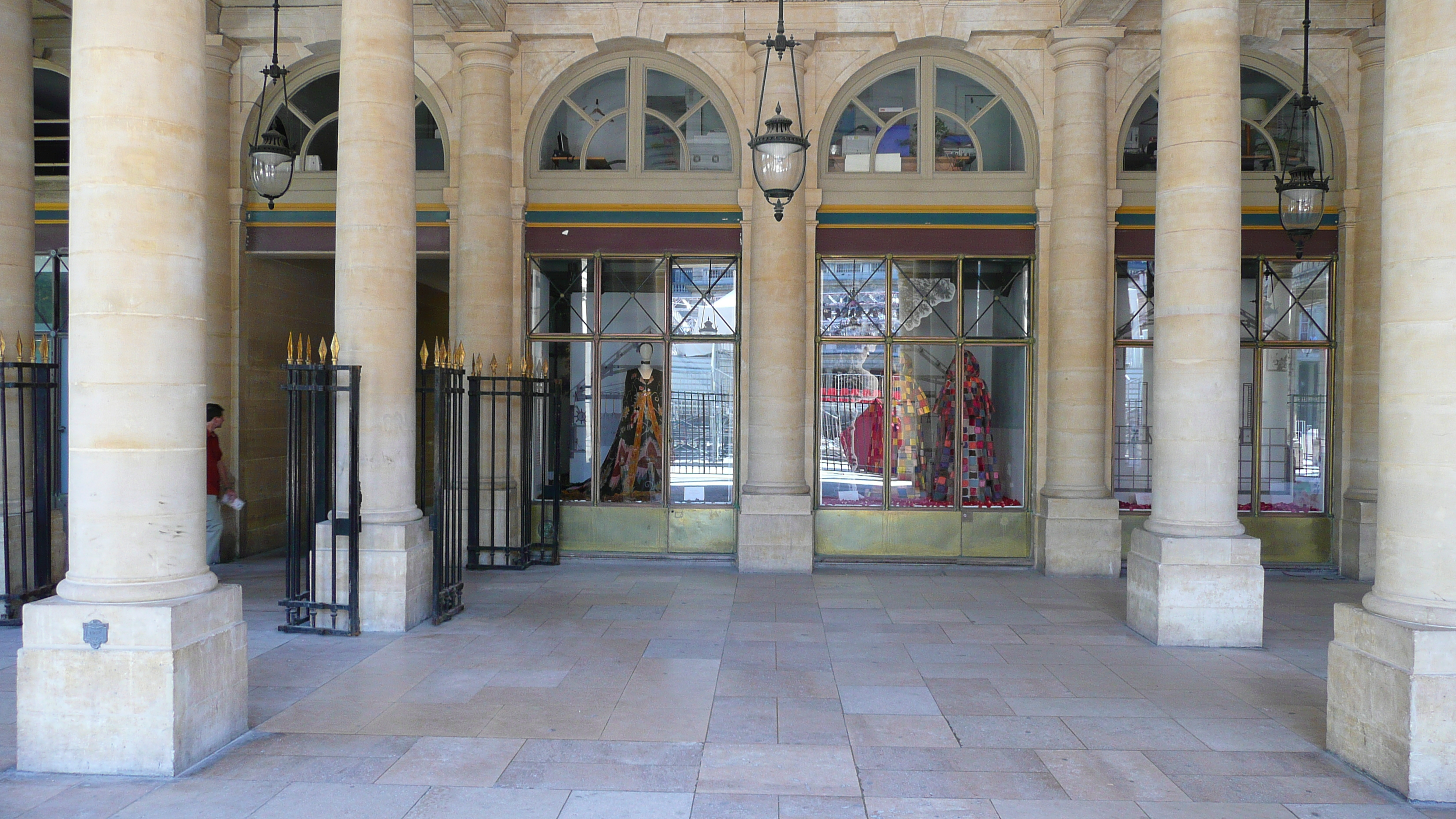 รูปถ่าย ฝรั่งเศส(France) ปารีส(Paris) พระราชวังปาแลรัวยาล(Palais Royal) 2007-08 67