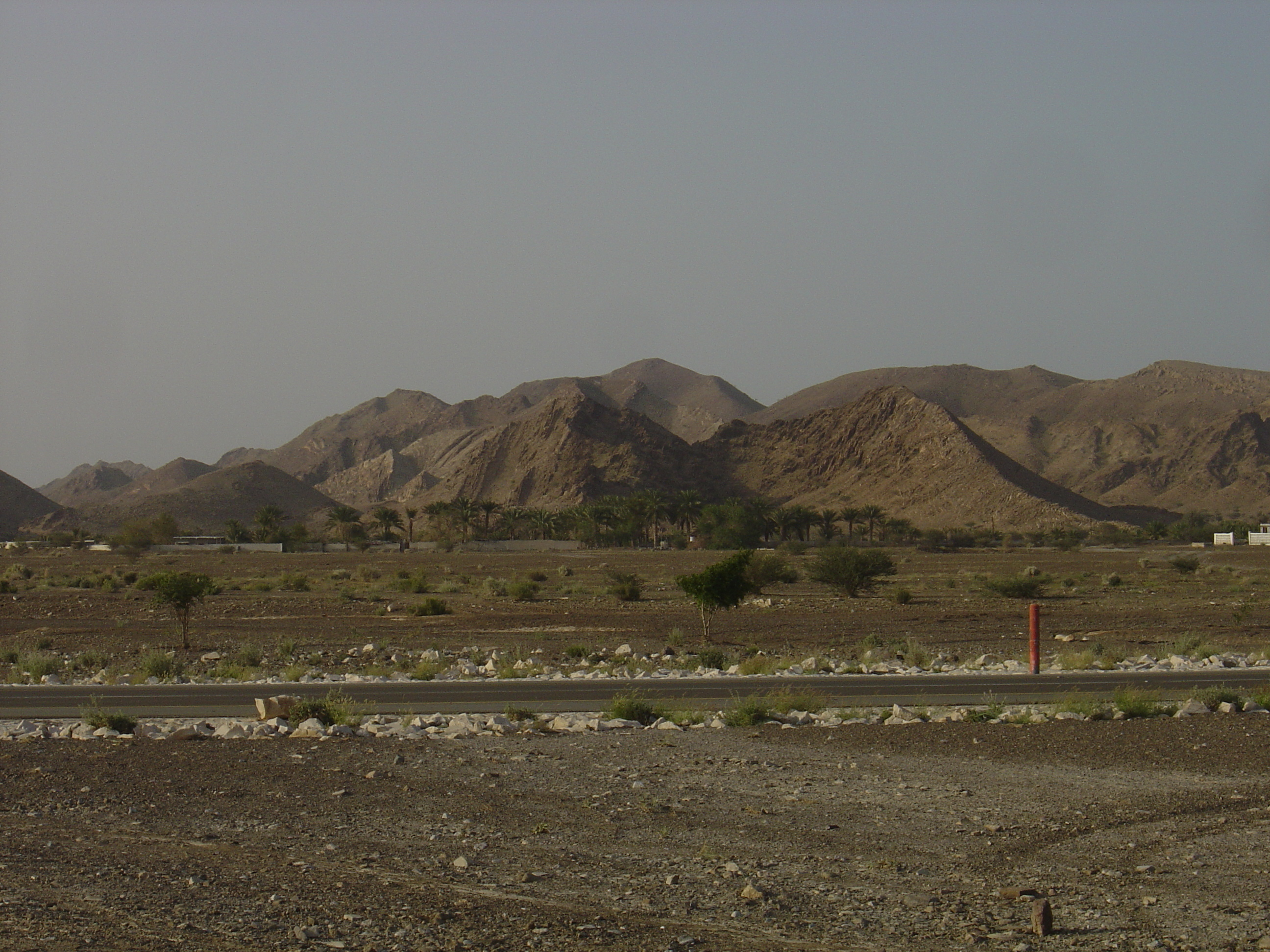 รูปถ่าย โอมาน(Oman) จากบูไมิไปถนนมาฮาดา(Buraimi to Mahada road) 2005-03 7