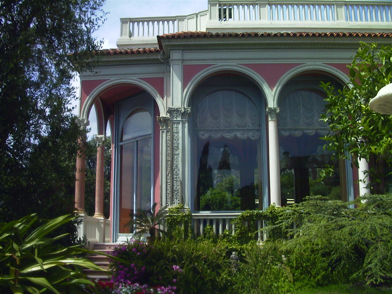 รูปถ่าย ฝรั่งเศส(France) แซ็ง-ฌ็อง-กัป-แฟร์รา(St. Jean Cap Ferrat) 2000-05 29