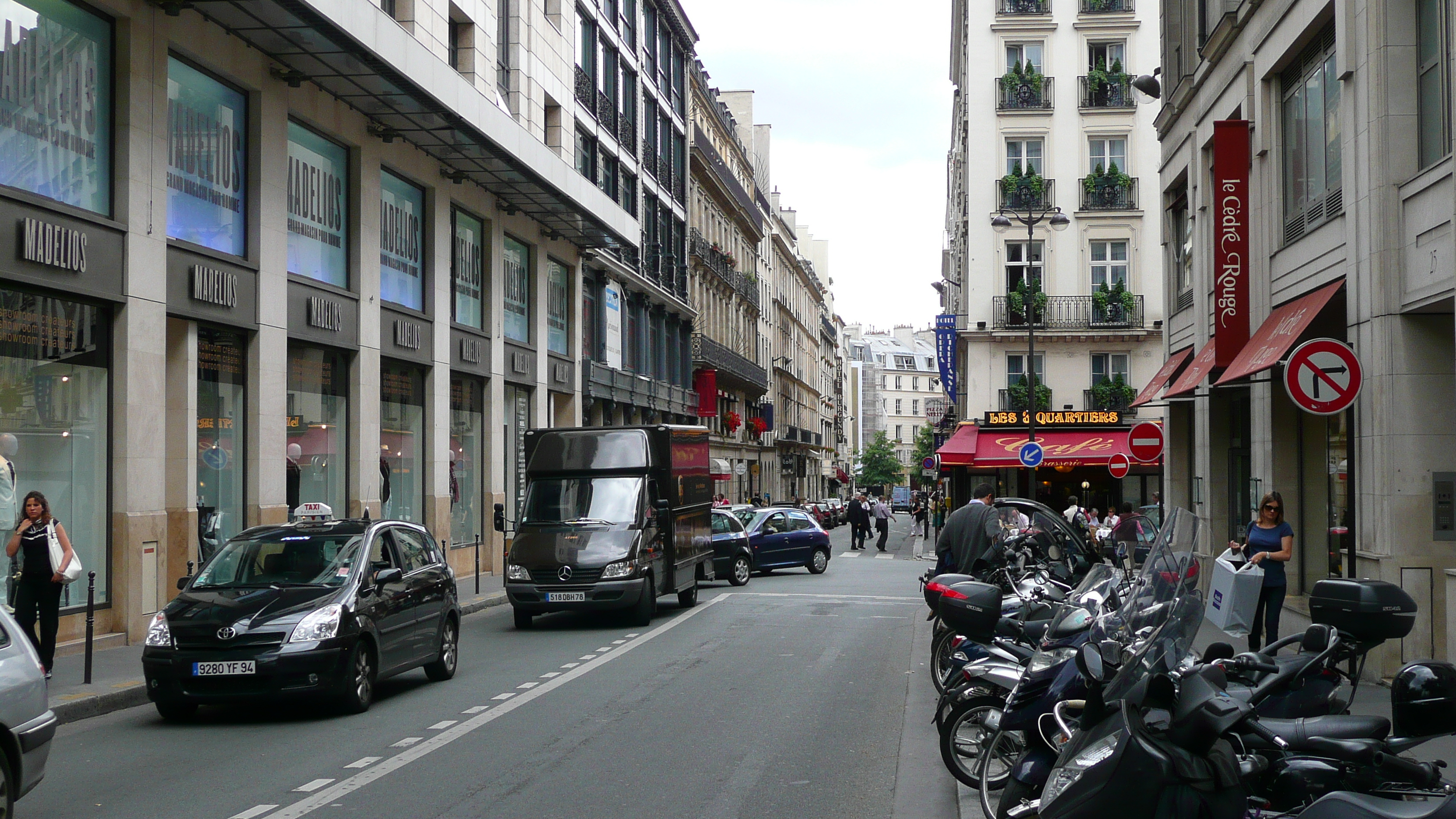 รูปถ่าย ฝรั่งเศส(France) ปารีส(Paris) โบสถ์ลามาเดอแลน(La Madeleine) 2007-05 92