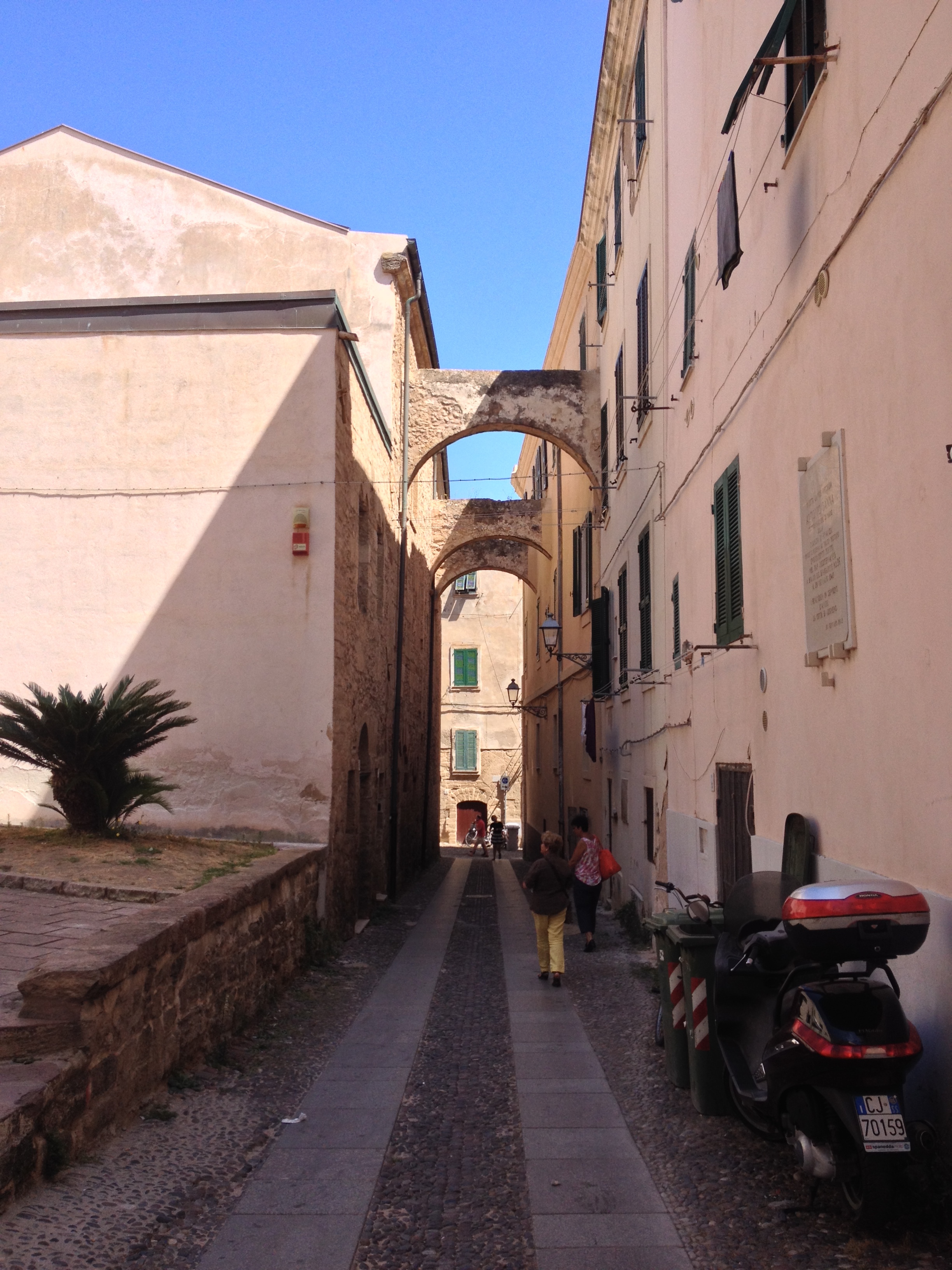 รูปถ่าย อิตาลี(Italy) ซาร์ดิเนีย(Sardinia) อัลเกโร(Alghero) 2015-06 119