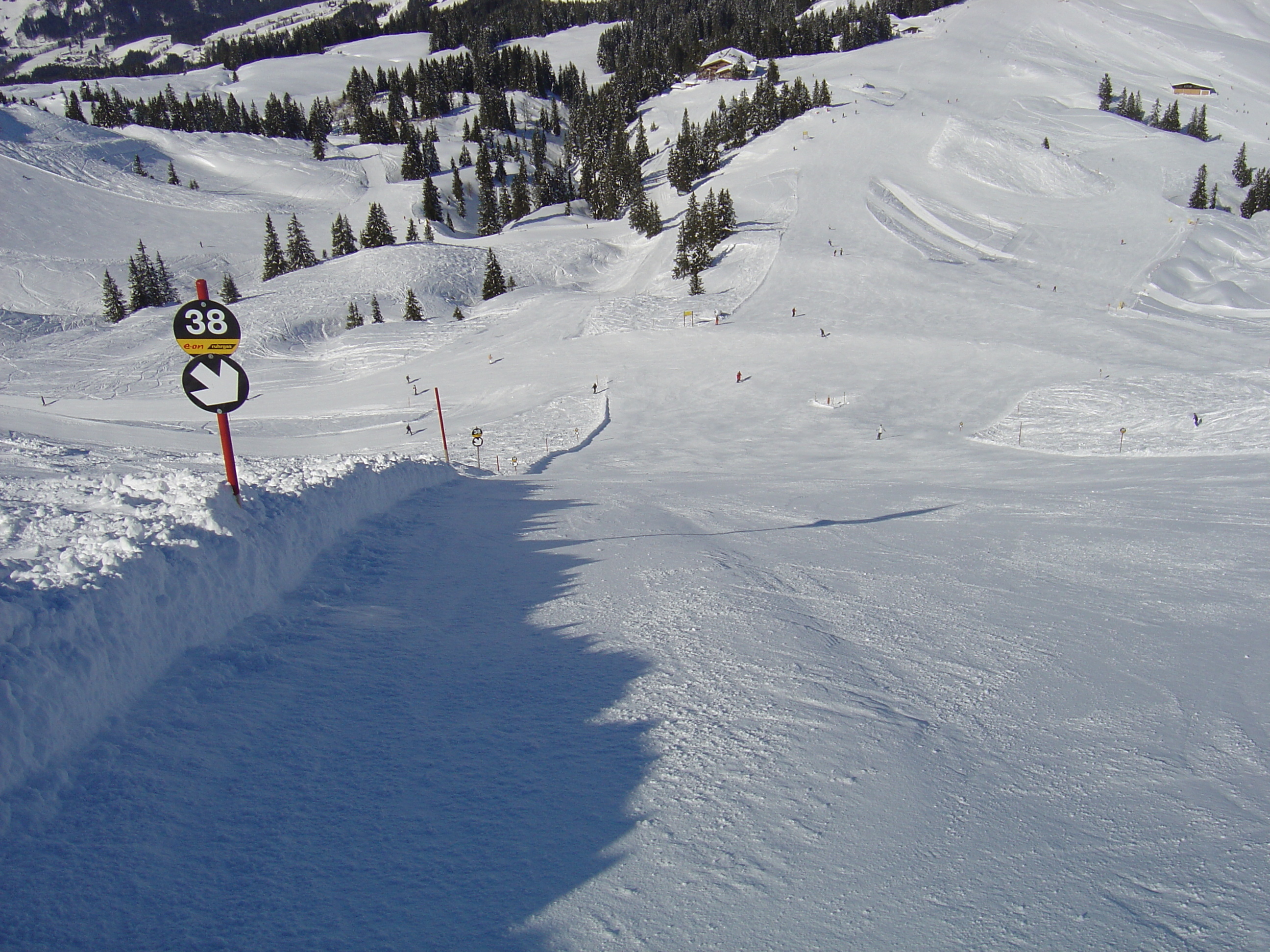 รูปถ่าย ออสเตรีย(Austria) คิทซ์บูเฮล(Kitzbuhel) สกี(Ski) 2005-03 119