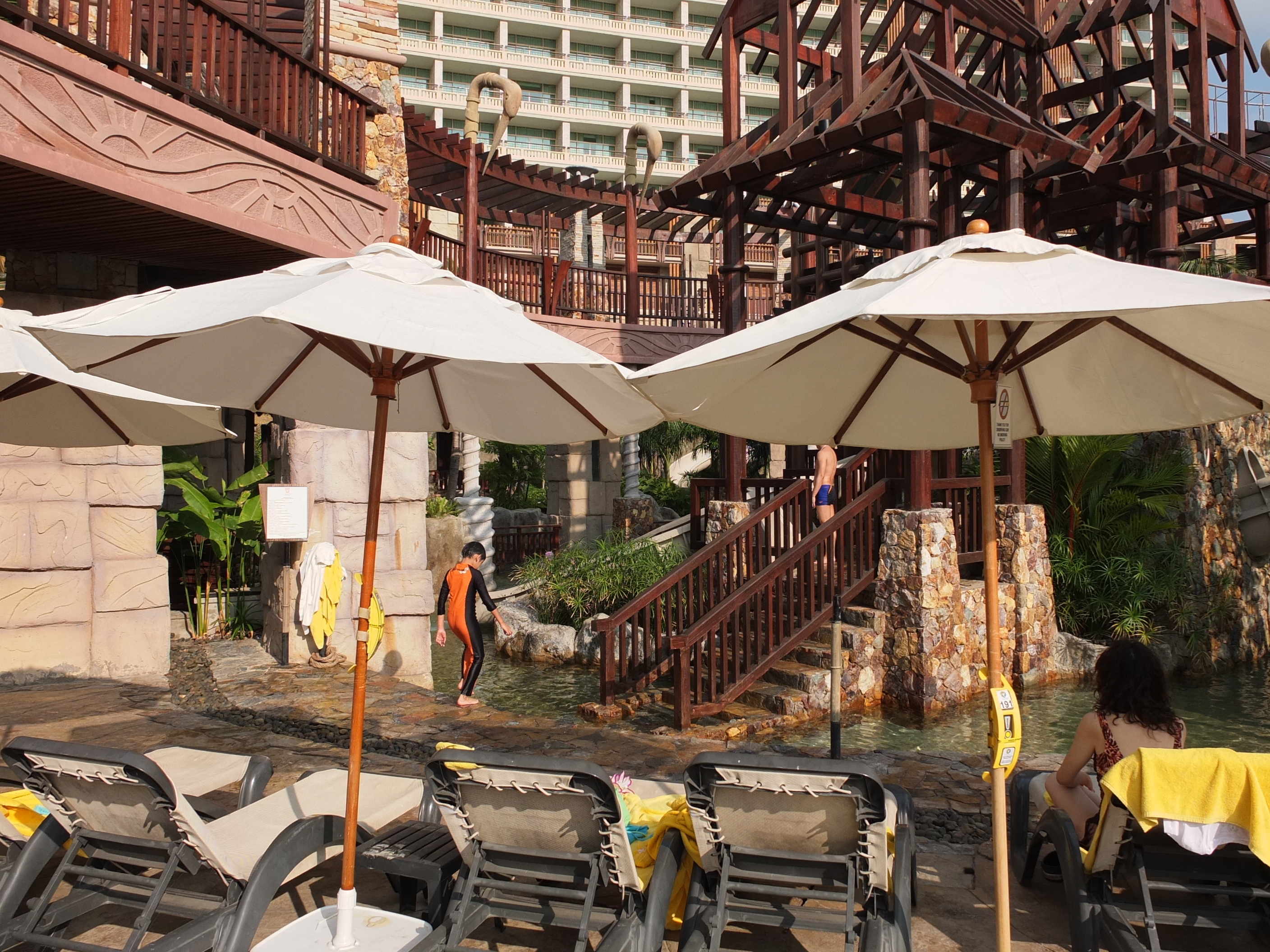 รูปถ่าย ไทย(Thailand) พัทยา(Pattaya) โรงแรมเซ็นทารา(Centara Hotel) 2011-12 88