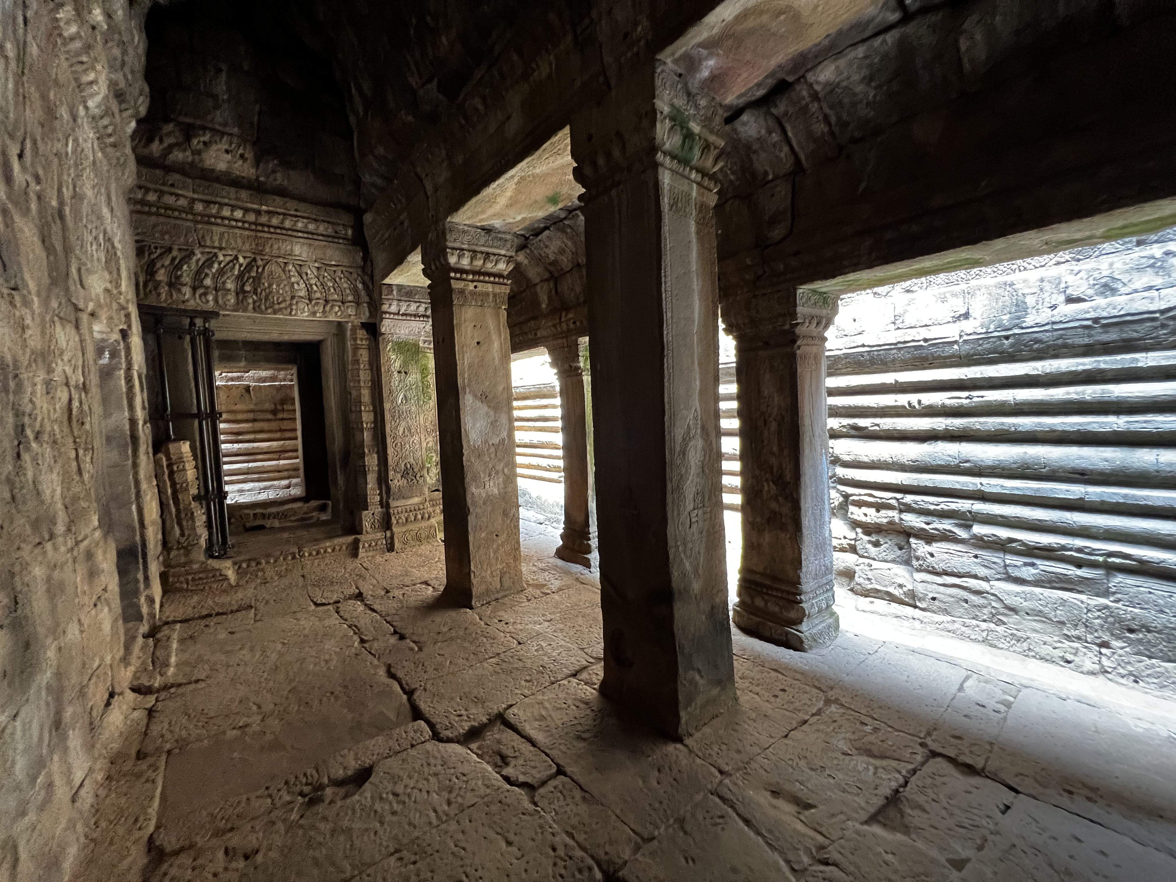 รูปถ่าย กัมพูชา(Cambodia) เสียมราฐ(Siem Reap) ปราสาทบายน(Bayon) 2023-01 34