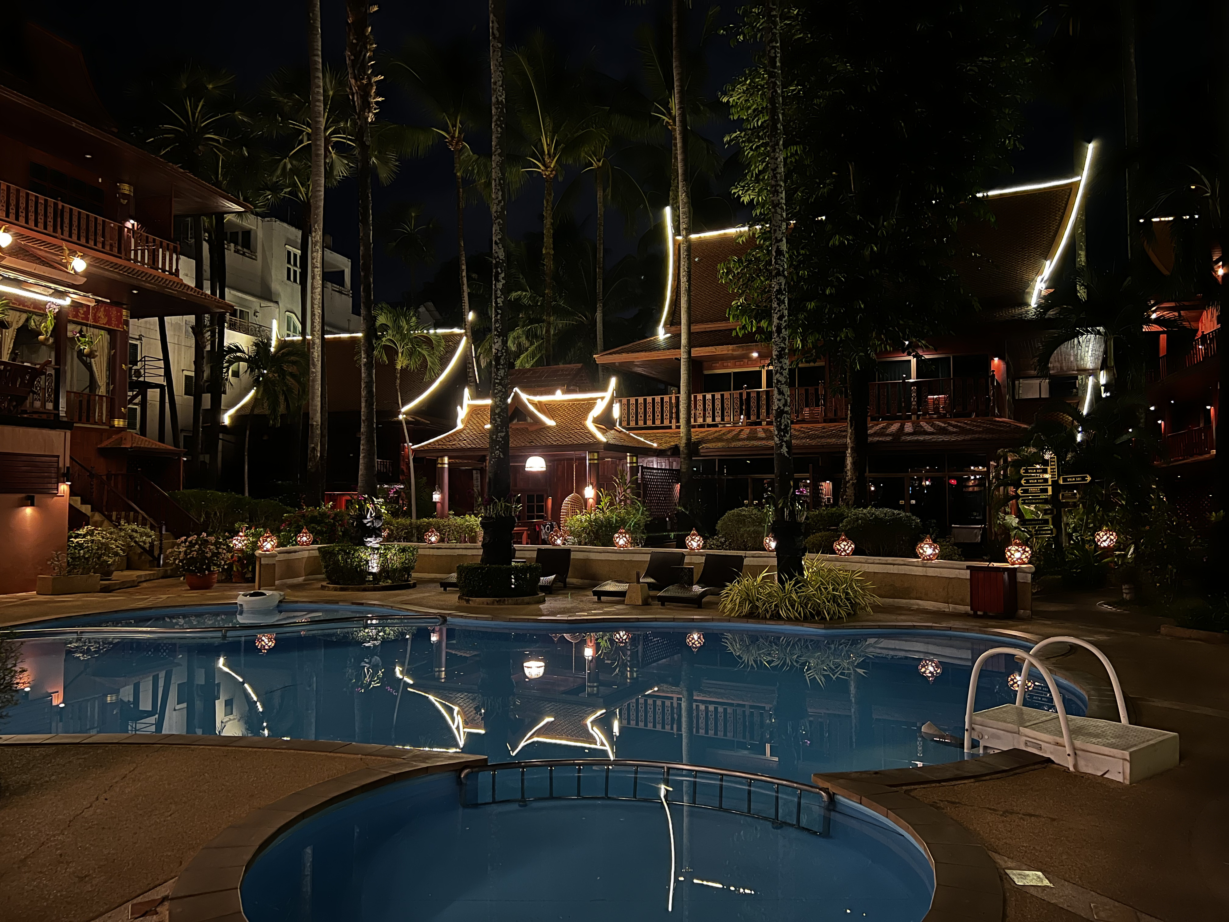 รูปถ่าย ไทย(Thailand) ภูเก็ต(Phuket) ป่าตอง(Patong) โรงแรมรอยัลภาวดีวิลเลจ(Royal Phawadee Village Hotel) 2021-12 2
