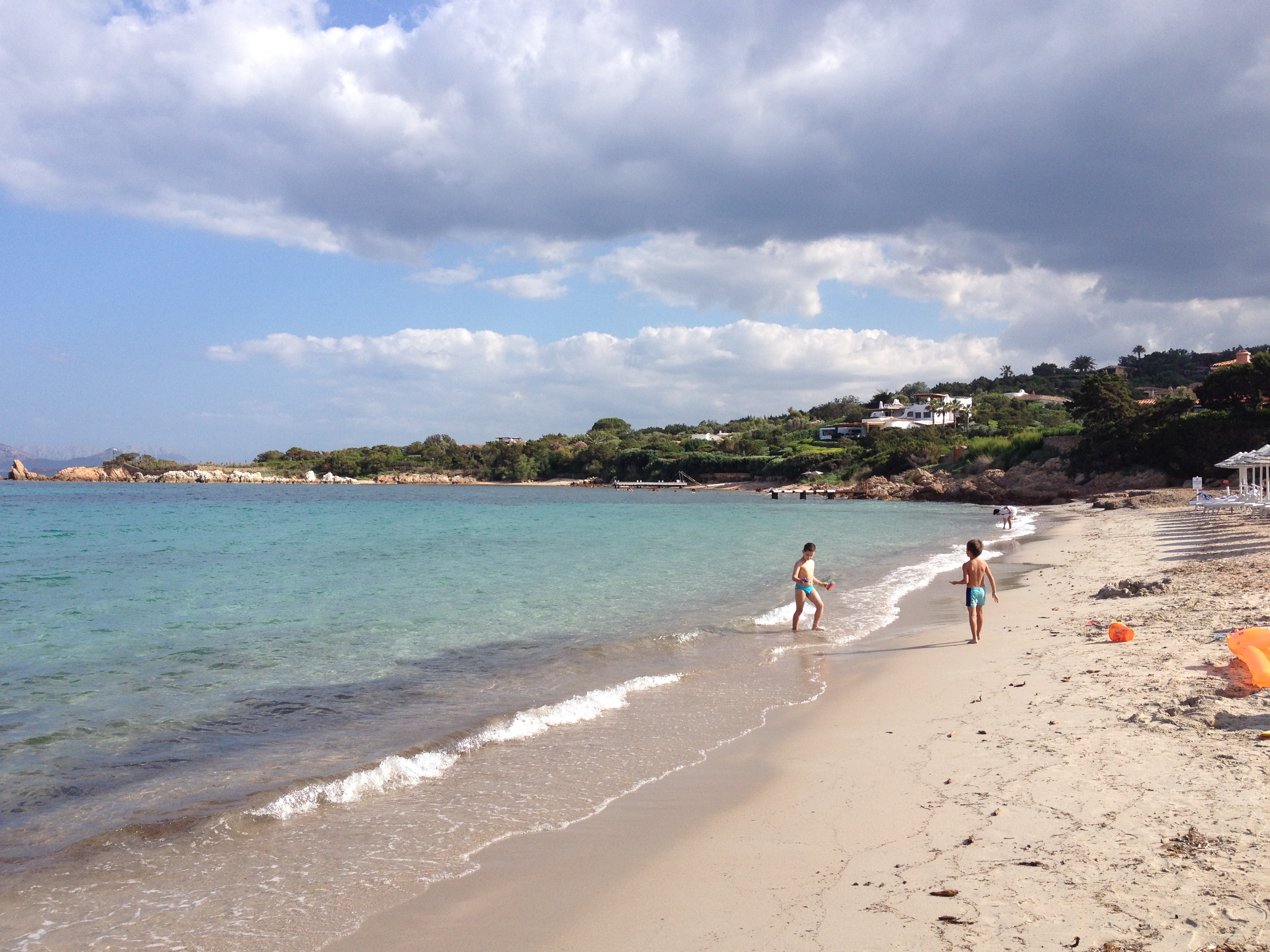 รูปถ่าย อิตาลี(Italy) ซาร์ดิเนีย(Sardinia) กอสตาสเมรัลดา(Costa Smeralda) 2015-06 114