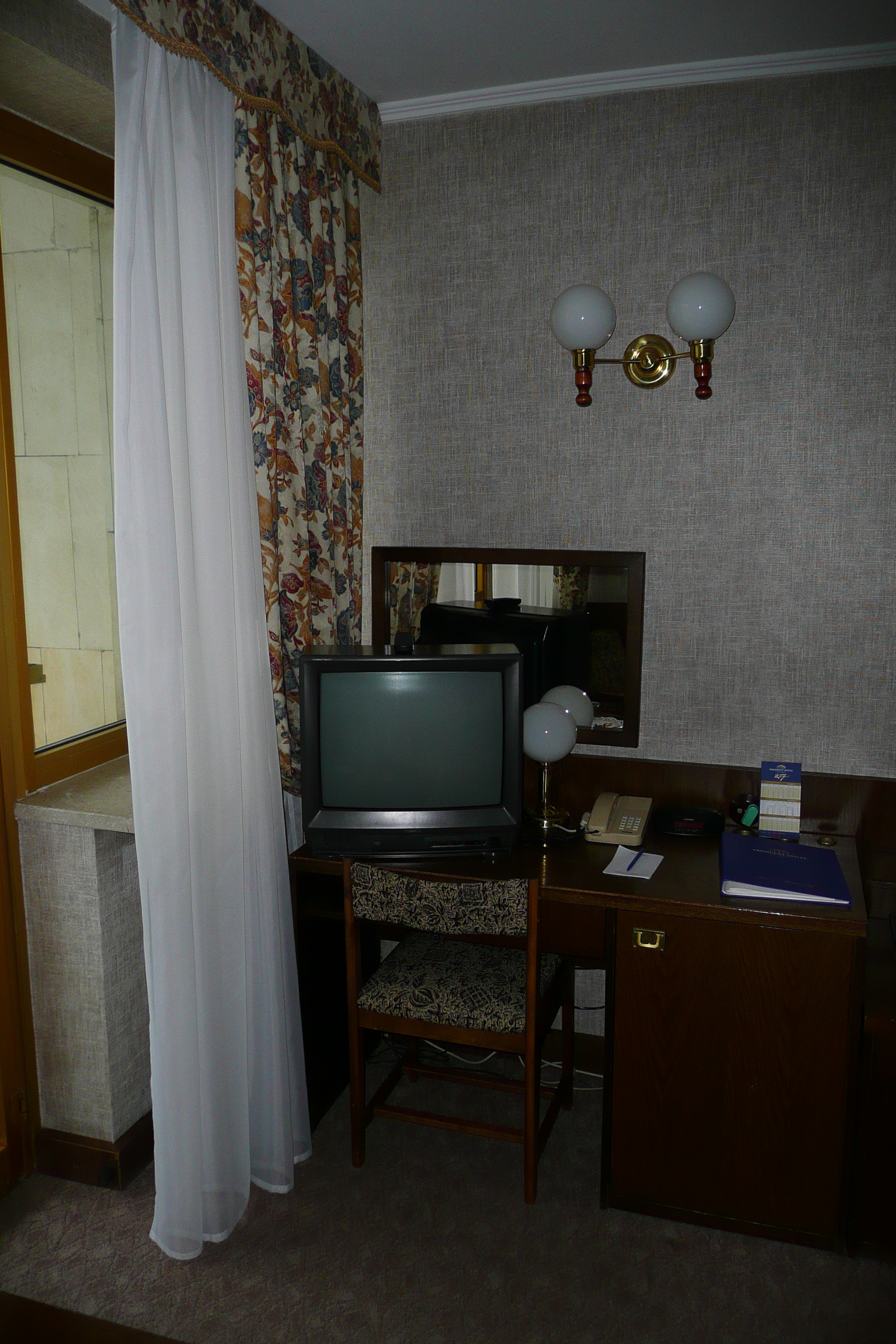 รูปถ่าย ยูเครน(Ukraine) เคียฟ(Kiev) โรงแรมเพรสซิเดนต์(President Hotel) 2007-11 35