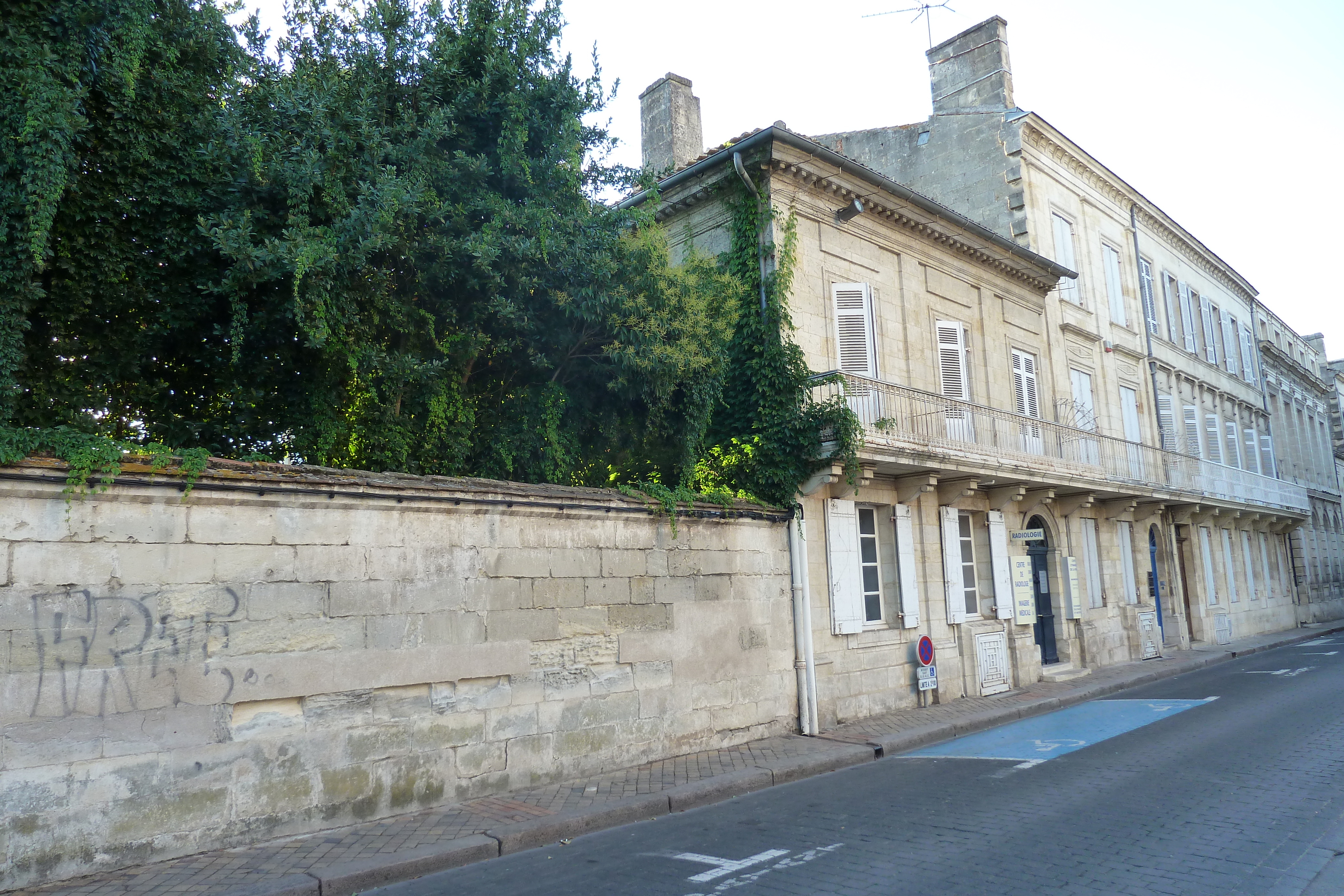 รูปถ่าย ฝรั่งเศส(France) ลีบูร์น(Libourne) 2010-08 28