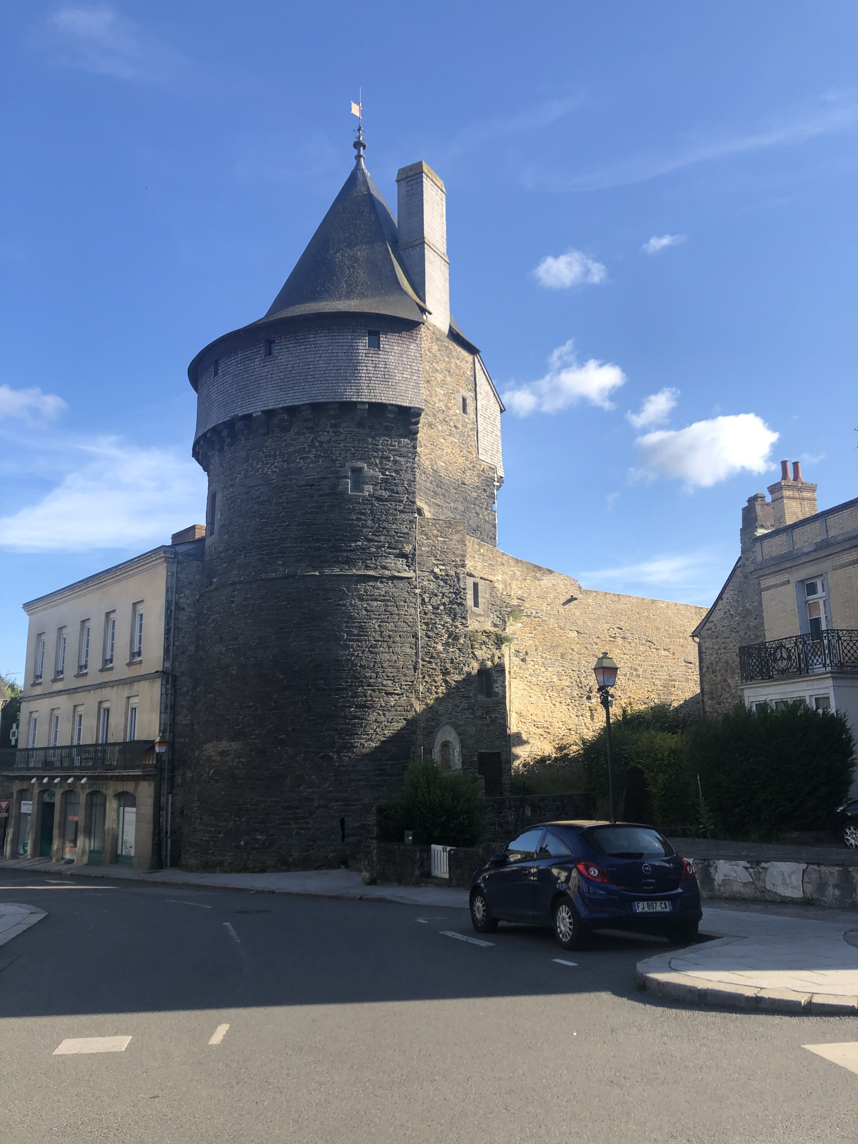 รูปถ่าย ฝรั่งเศส(France) วีเทร(Vitre) 2020-06 41