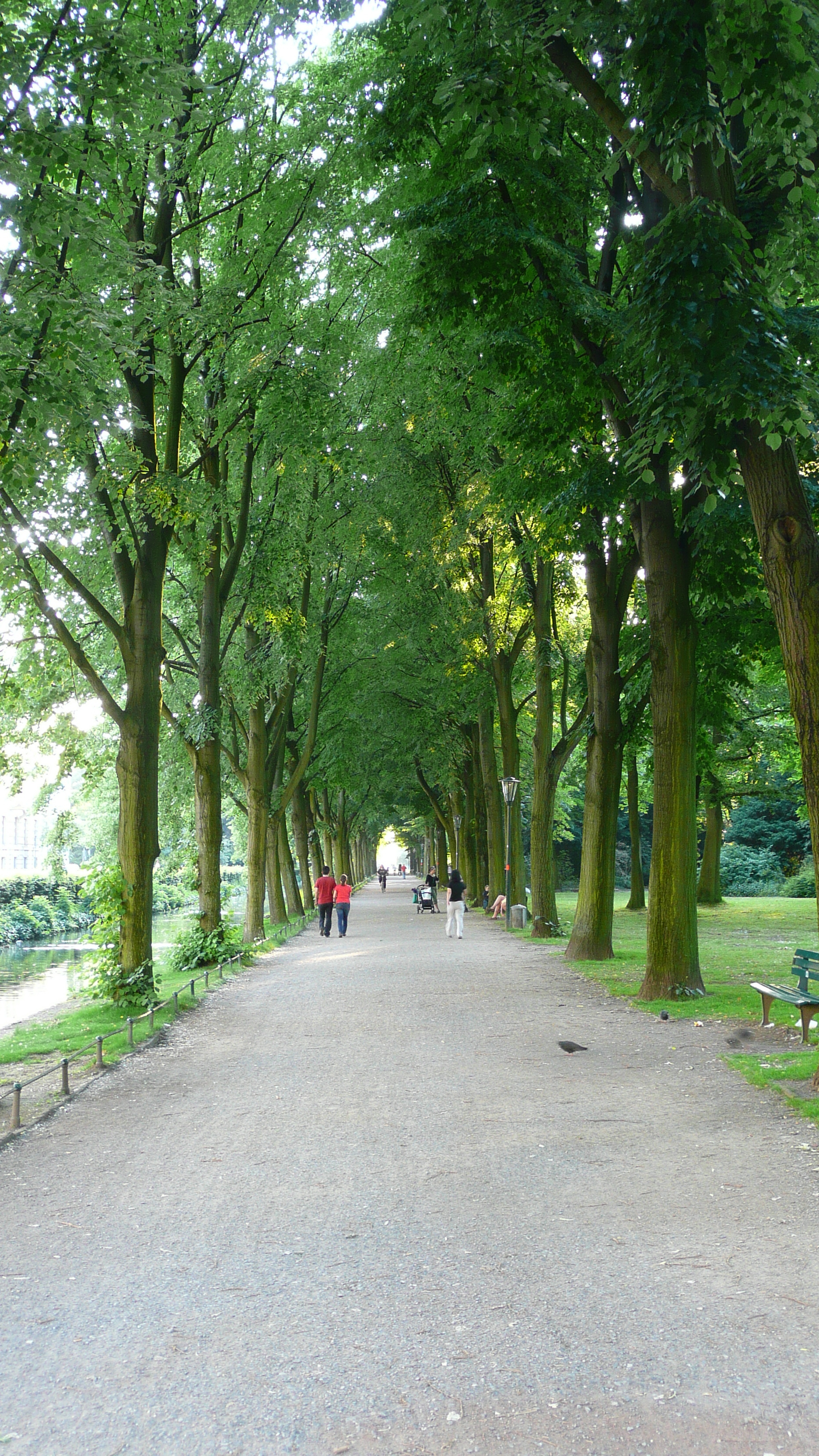 รูปถ่าย เยอรมนี(Germany) ดัสเซลดอร์ฟ(Dusseldorf) 2007-05 150