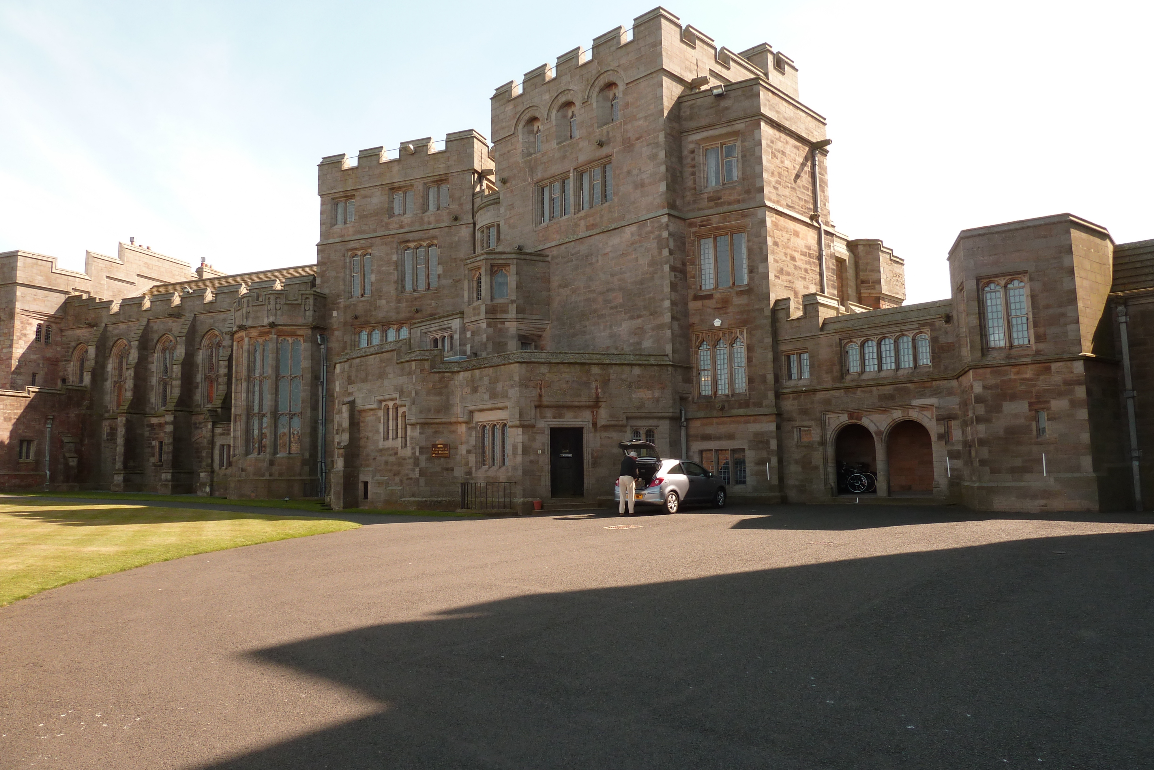 รูปถ่าย อังกฤษ(United Kingdom) สกอตแลนด์(Scotland) ปราสาทแบมเบิร์ก(Bamburgh Castle) 2011-07 31
