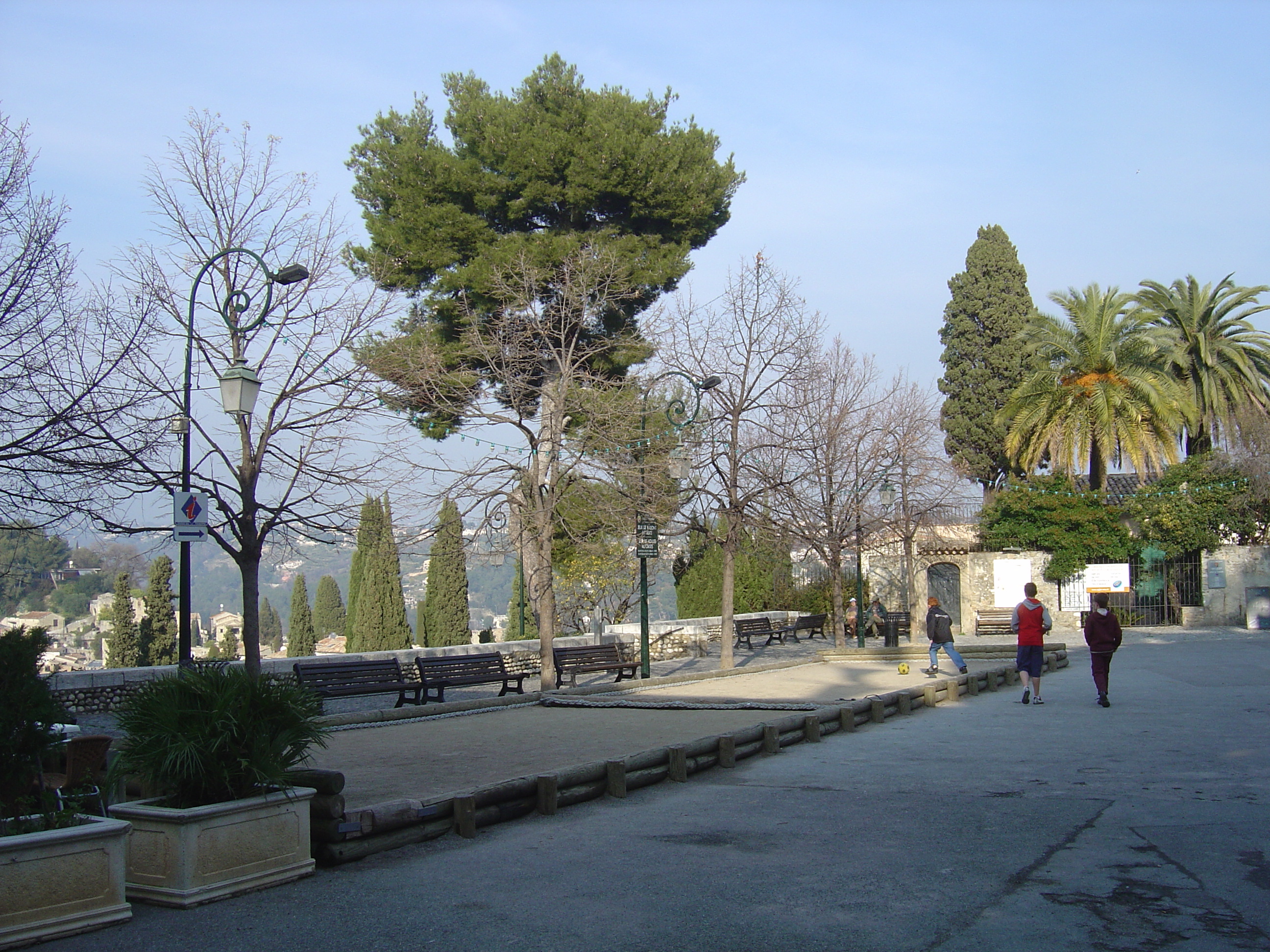 รูปถ่าย ฝรั่งเศส(France) โอต์-เดอ-คาญ(Les Hauts de Cagnes) 2006-01 75