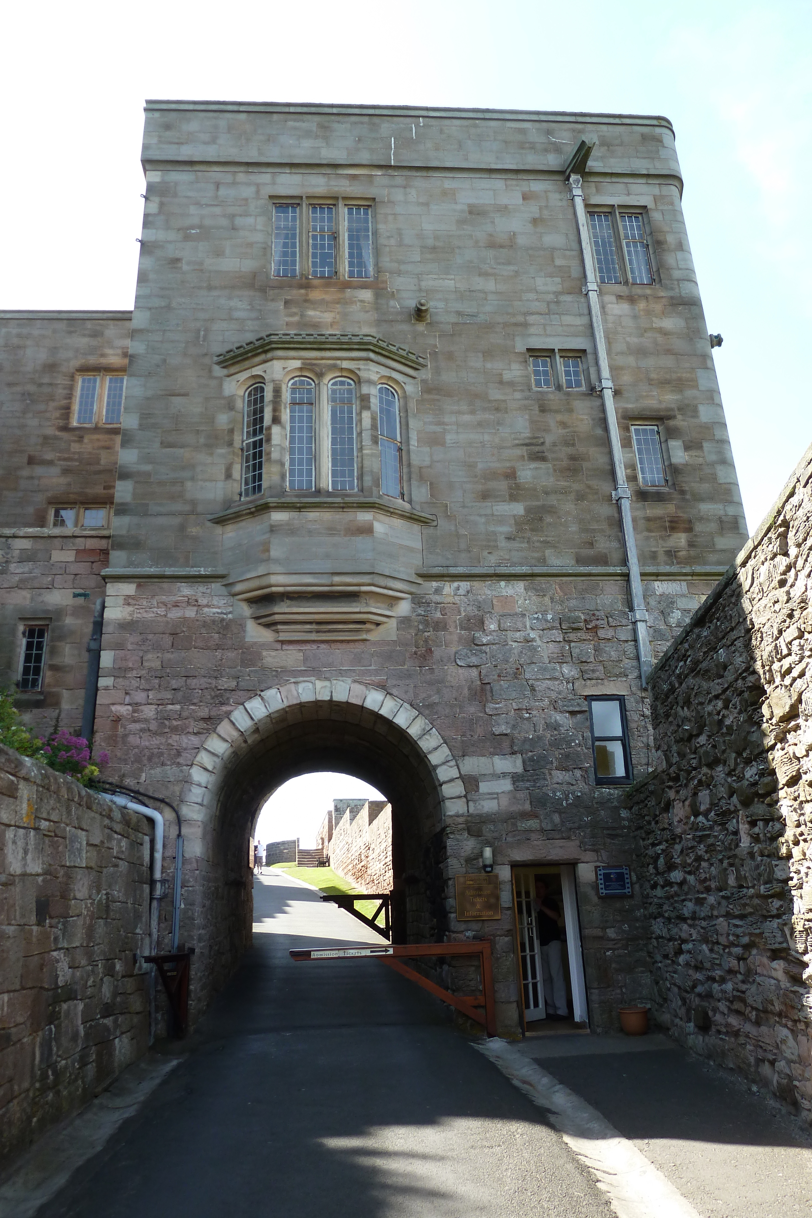 รูปถ่าย อังกฤษ(United Kingdom) สกอตแลนด์(Scotland) ปราสาทแบมเบิร์ก(Bamburgh Castle) 2011-07 165