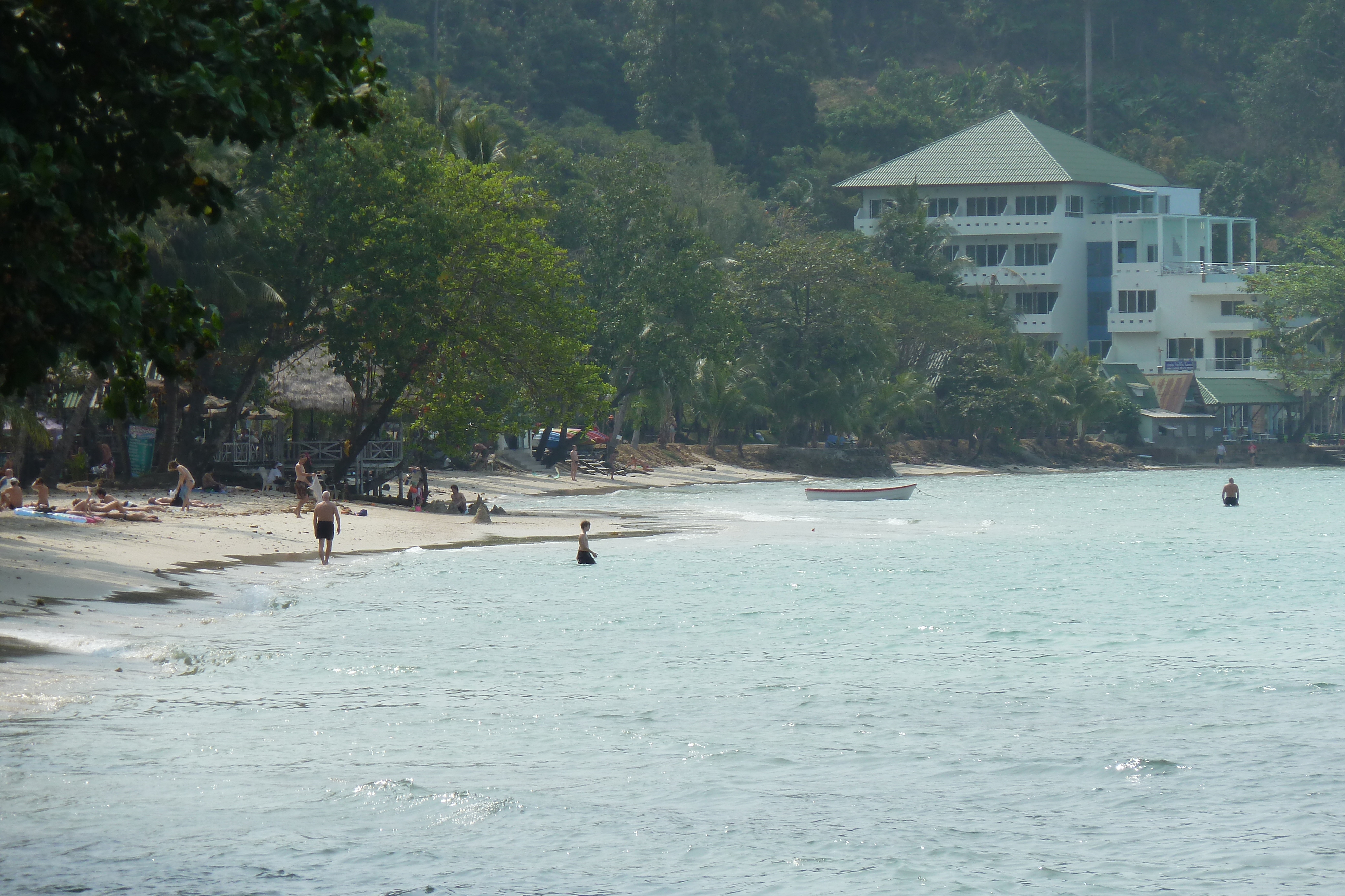 รูปถ่าย ไทย(Thailand) เกาะช้าง(Ko Chang) หาดคลองพร้าว(Klong Prao beach) 2011-02 76