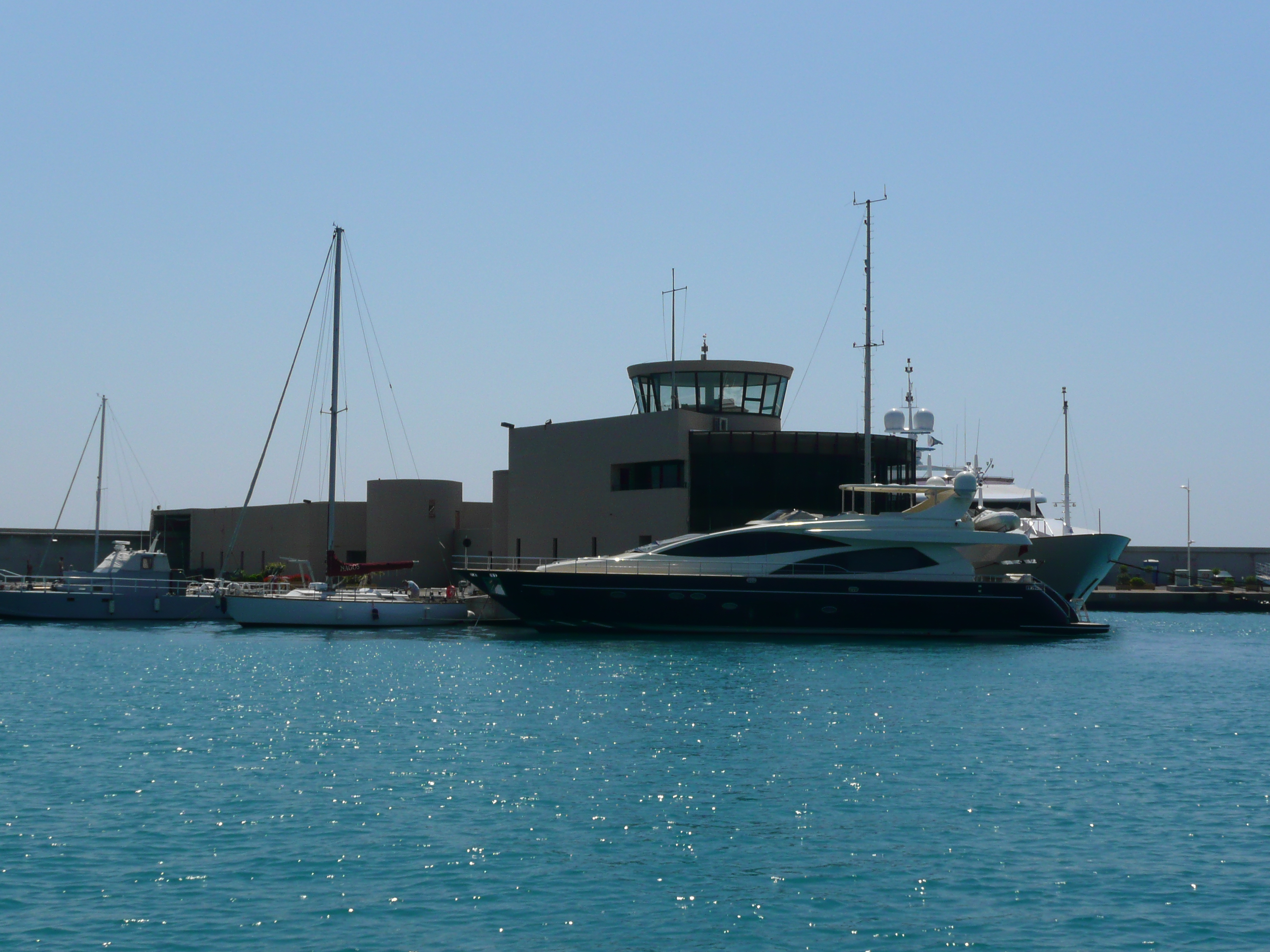 รูปถ่าย ฝรั่งเศส(France) อองทีป(Antibes) ท่าเรือโวบ็อง(Port Vauban) 2007-07 7