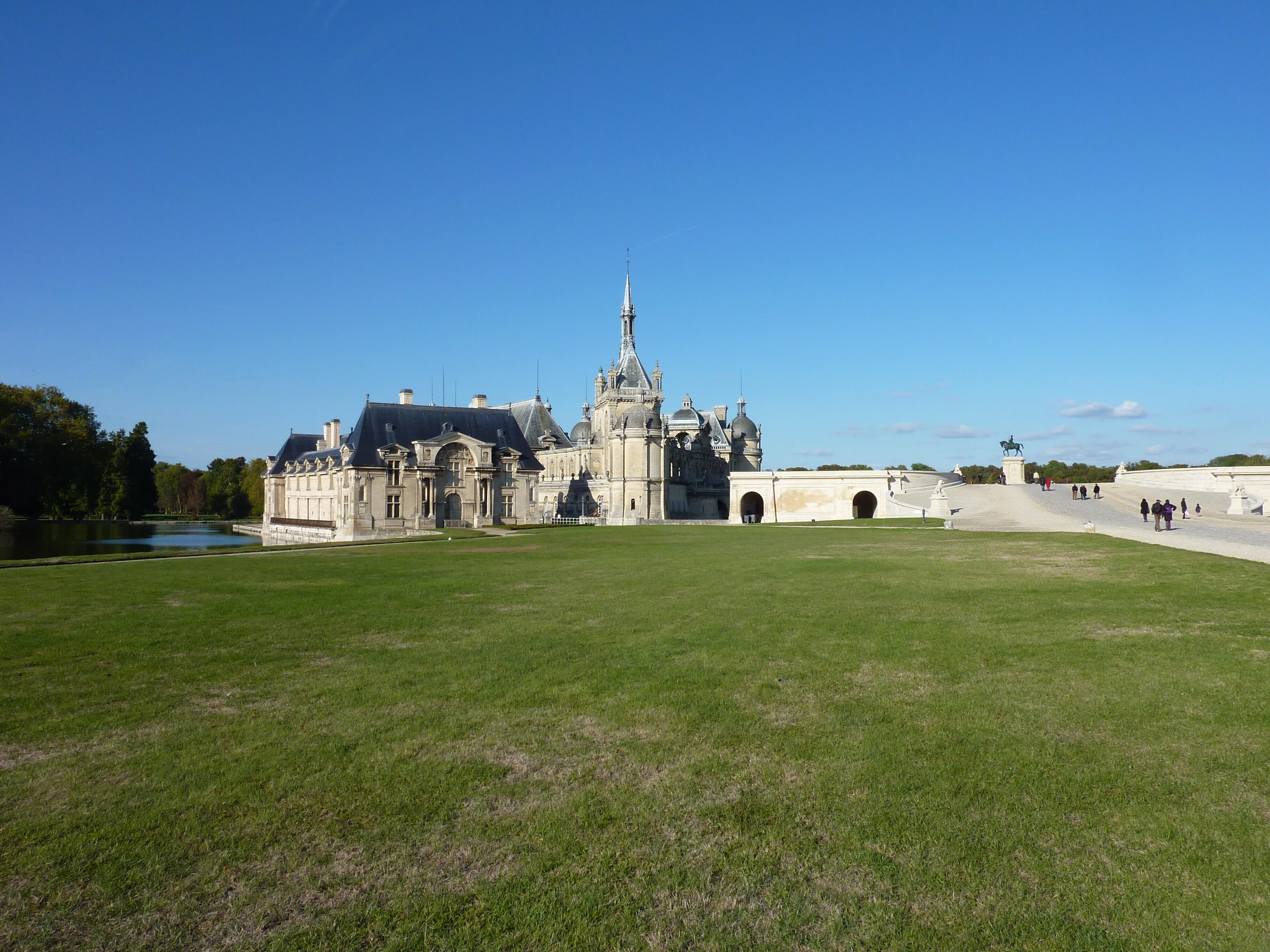 รูปถ่าย ฝรั่งเศส(France) ช็องตีญี(Chantilly) 2009-10 104