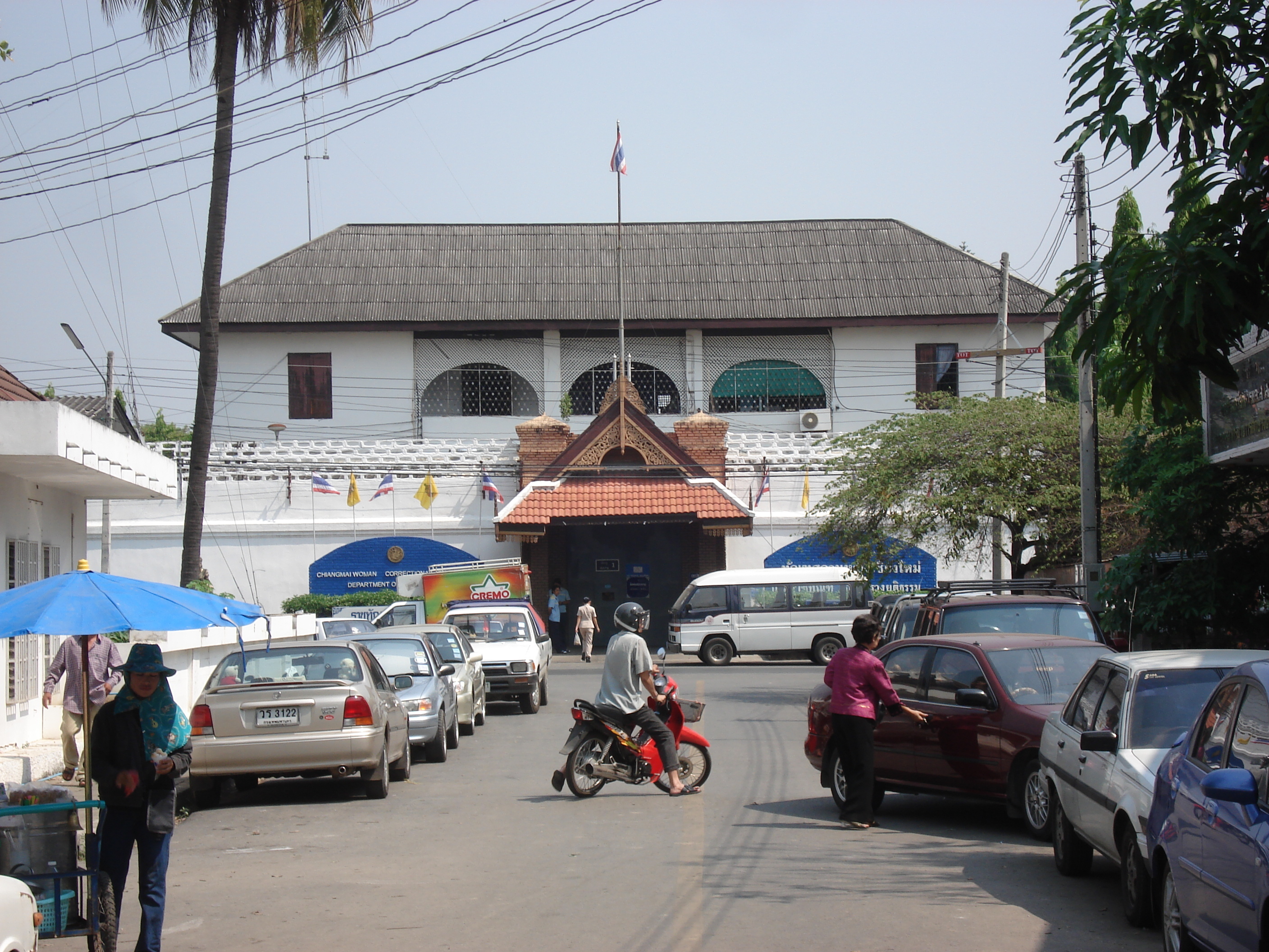 รูปถ่าย ไทย(Thailand) เชียงใหม่(Chiang Mai) ข้างในคุเมืองเชียงใหม่(Inside Canal) 2006-04 47