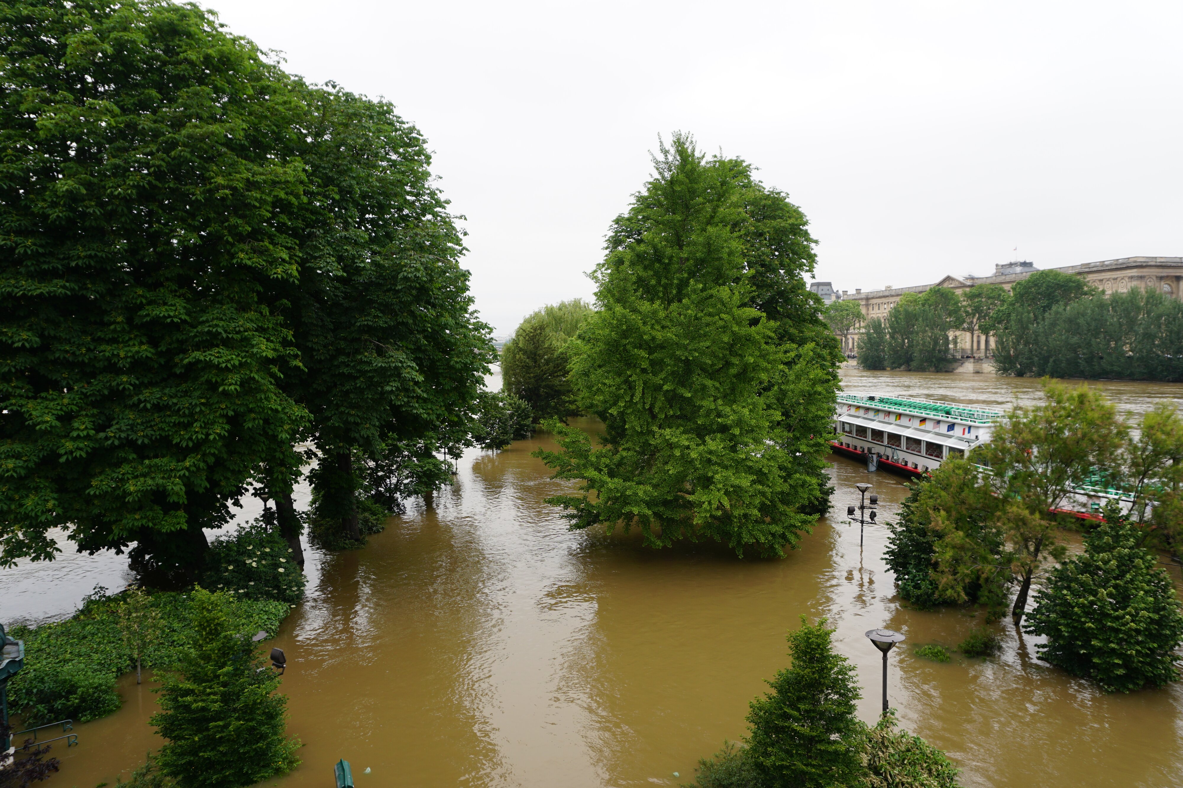 รูปถ่าย ฝรั่งเศส(France) ปารีส(Paris) แม่น้ำแซน(Seine river) 2016-06 8