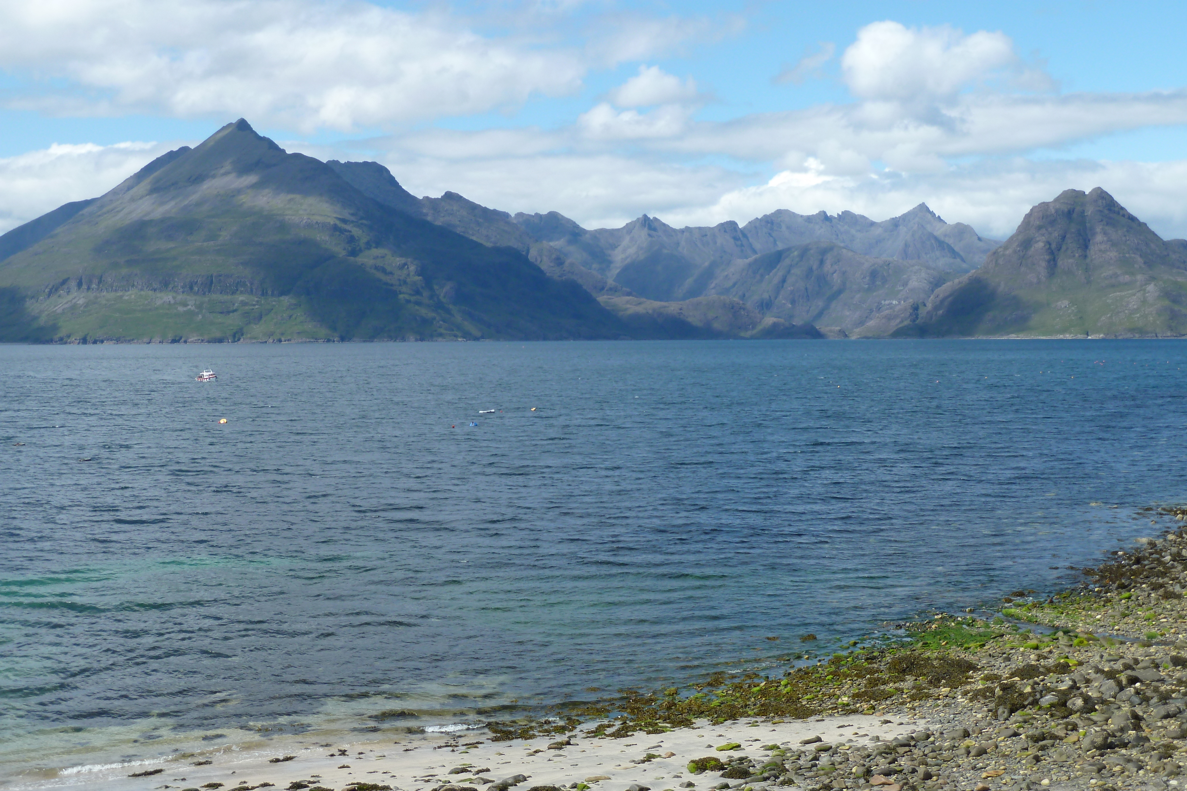 รูปถ่าย อังกฤษ(United Kingdom) เกาะสกาย(Skye) เทือกเขาคูลิน(The Cuillin) 2011-07 131